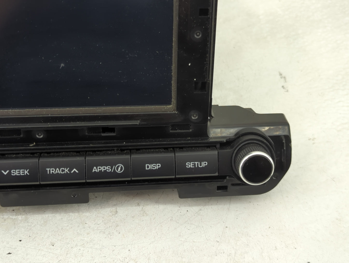 2017-2018 Hyundai Elantra Radio AM FM Cd Player Receiver Replacement P/N:96160-F2101UAT Fits Fits 2017 2018 OEM Used Auto Pa