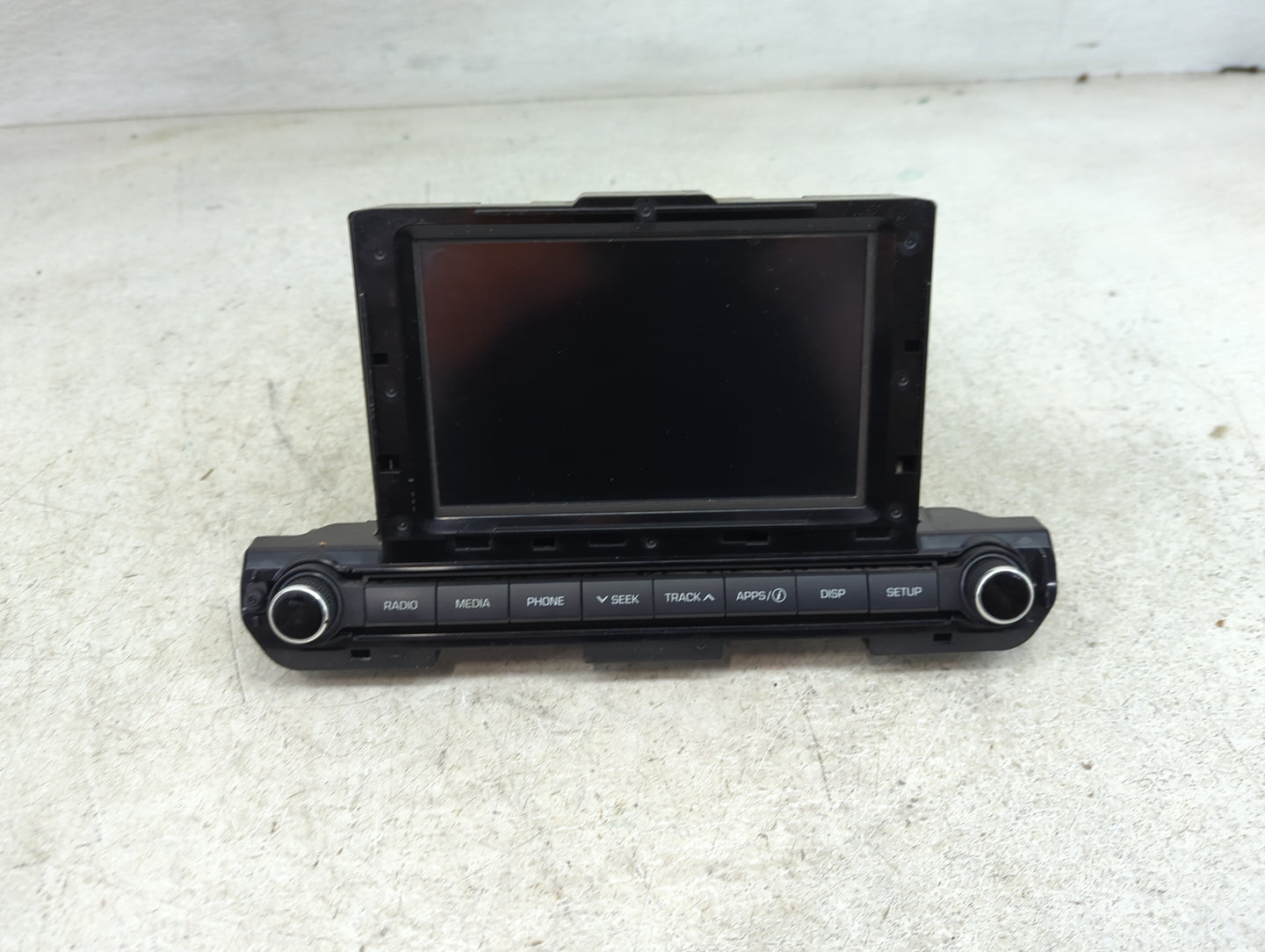 2017-2018 Hyundai Elantra Radio AM FM Cd Player Receiver Replacement Fits Fits 2017 2018 OEM Used Auto Parts - Oemusedautopa