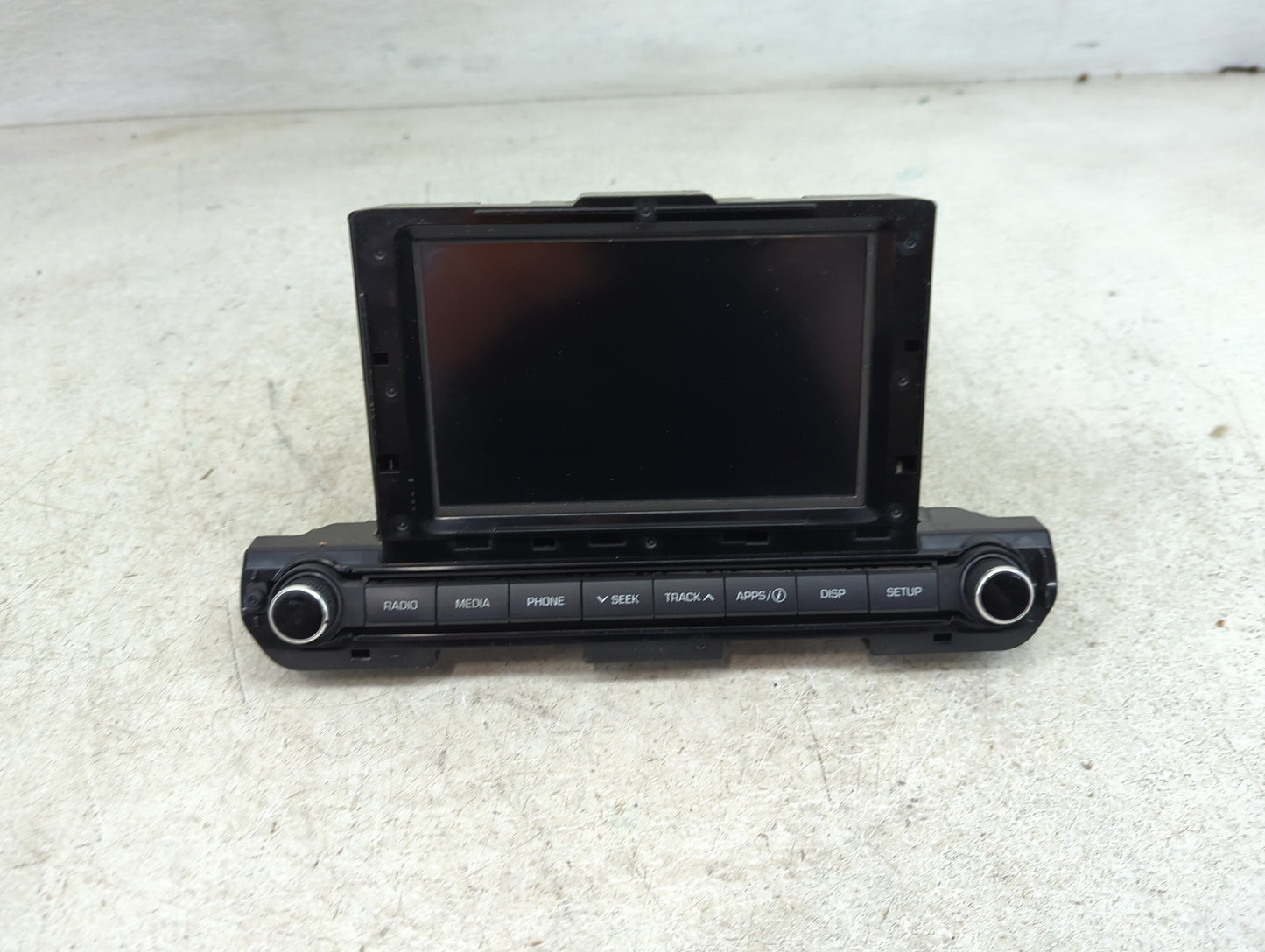 2017-2018 Hyundai Elantra Radio AM FM Cd Player Receiver Replacement Fits Fits 2017 2018 OEM Used Auto Parts - Oemusedautopa