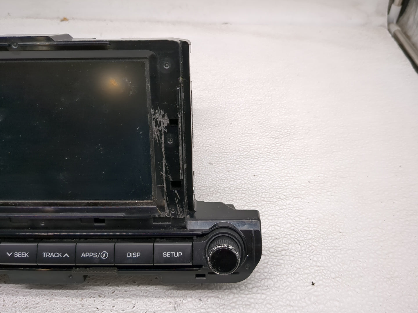2017-2018 Hyundai Elantra Radio AM FM Cd Player Receiver Replacement P/N:96160-F2100UAT Fits Fits 2017 2018 OEM Used Auto Pa