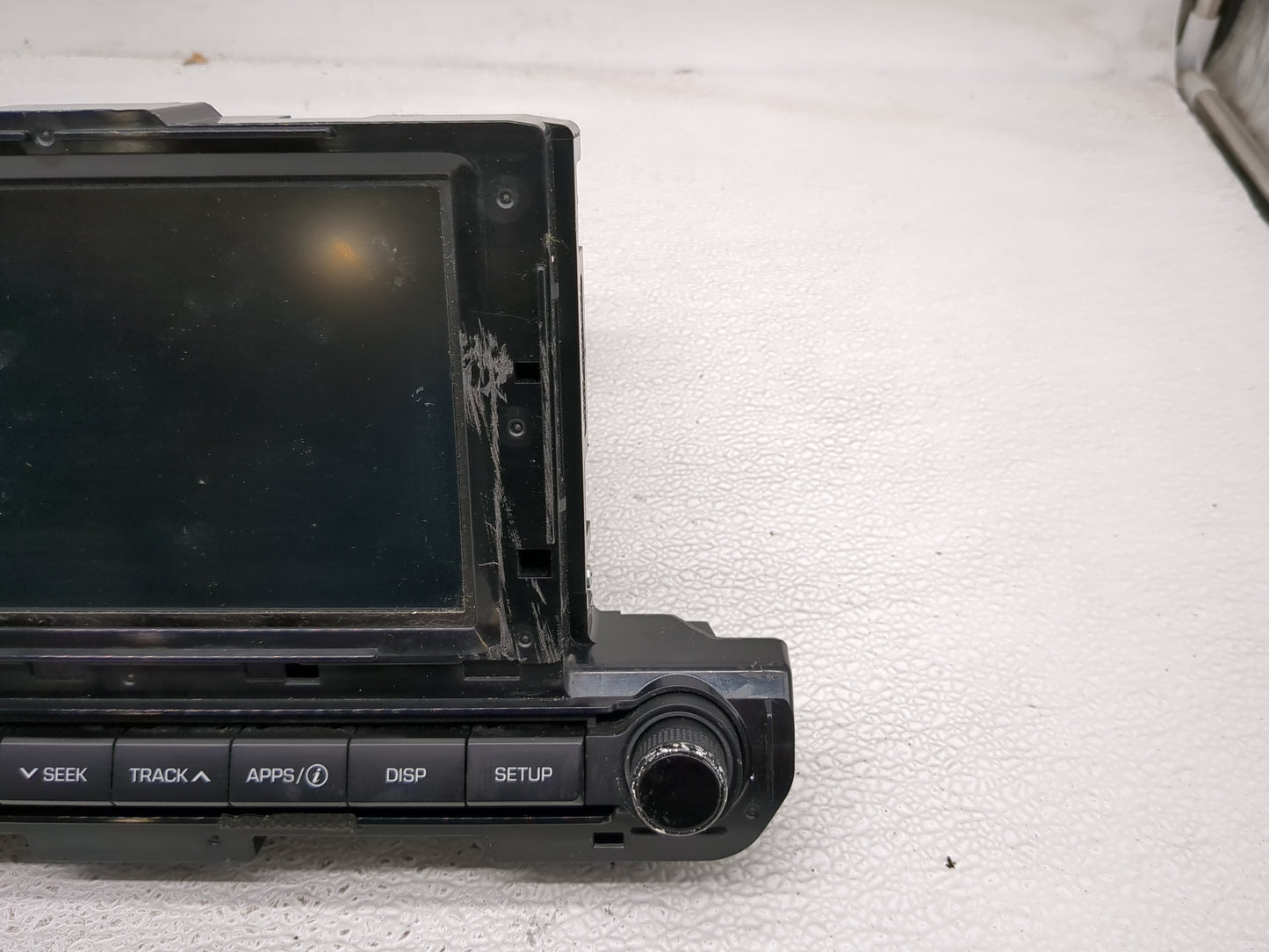 2017-2018 Hyundai Elantra Radio AM FM Cd Player Receiver Replacement P/N:96160-F2100UAT Fits Fits 2017 2018 OEM Used Auto Pa