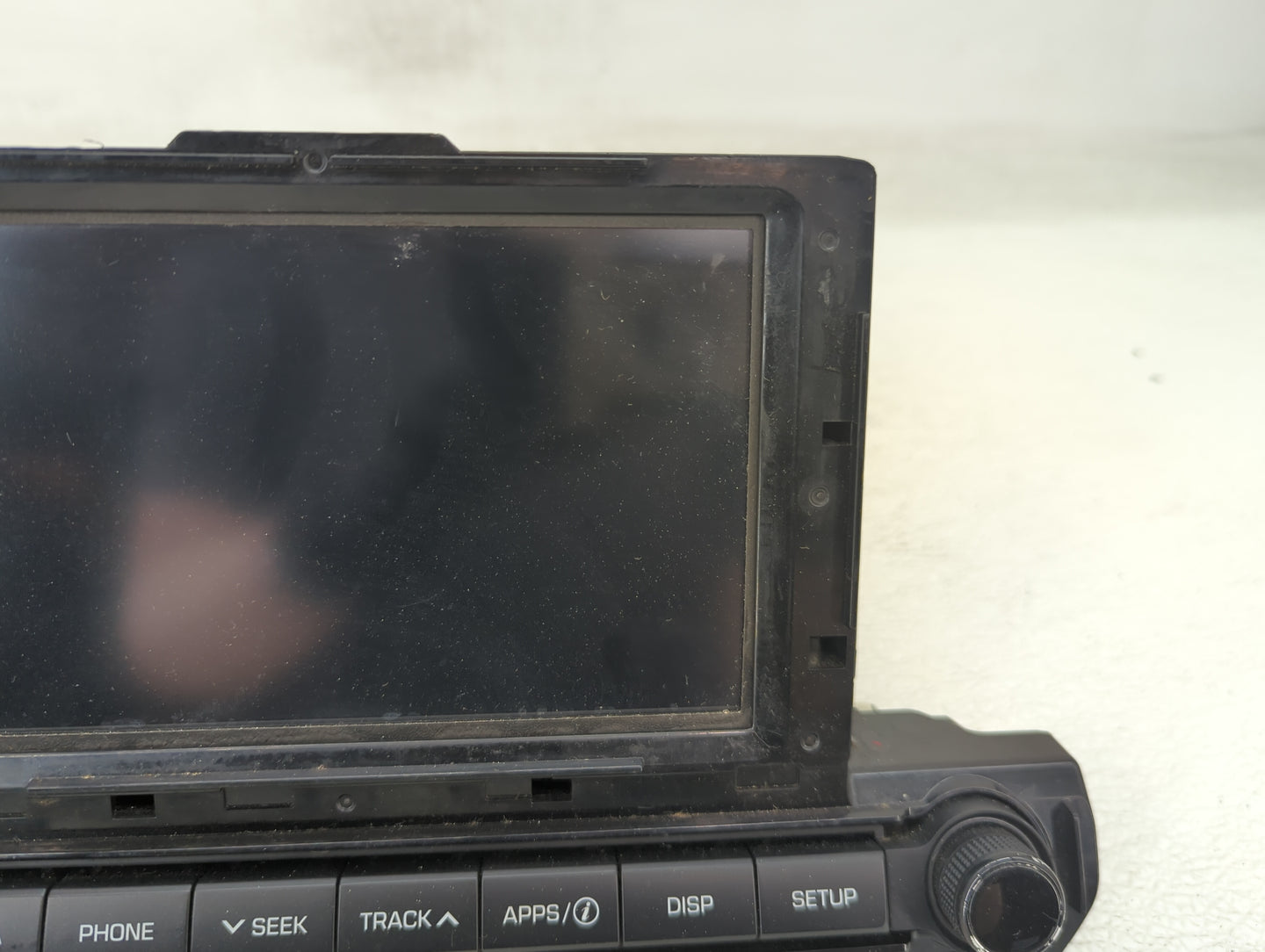 2017-2018 Hyundai Elantra Radio AM FM Cd Player Receiver Replacement P/N:96160-F2100UAT Fits Fits 2017 2018 OEM Used Auto Pa