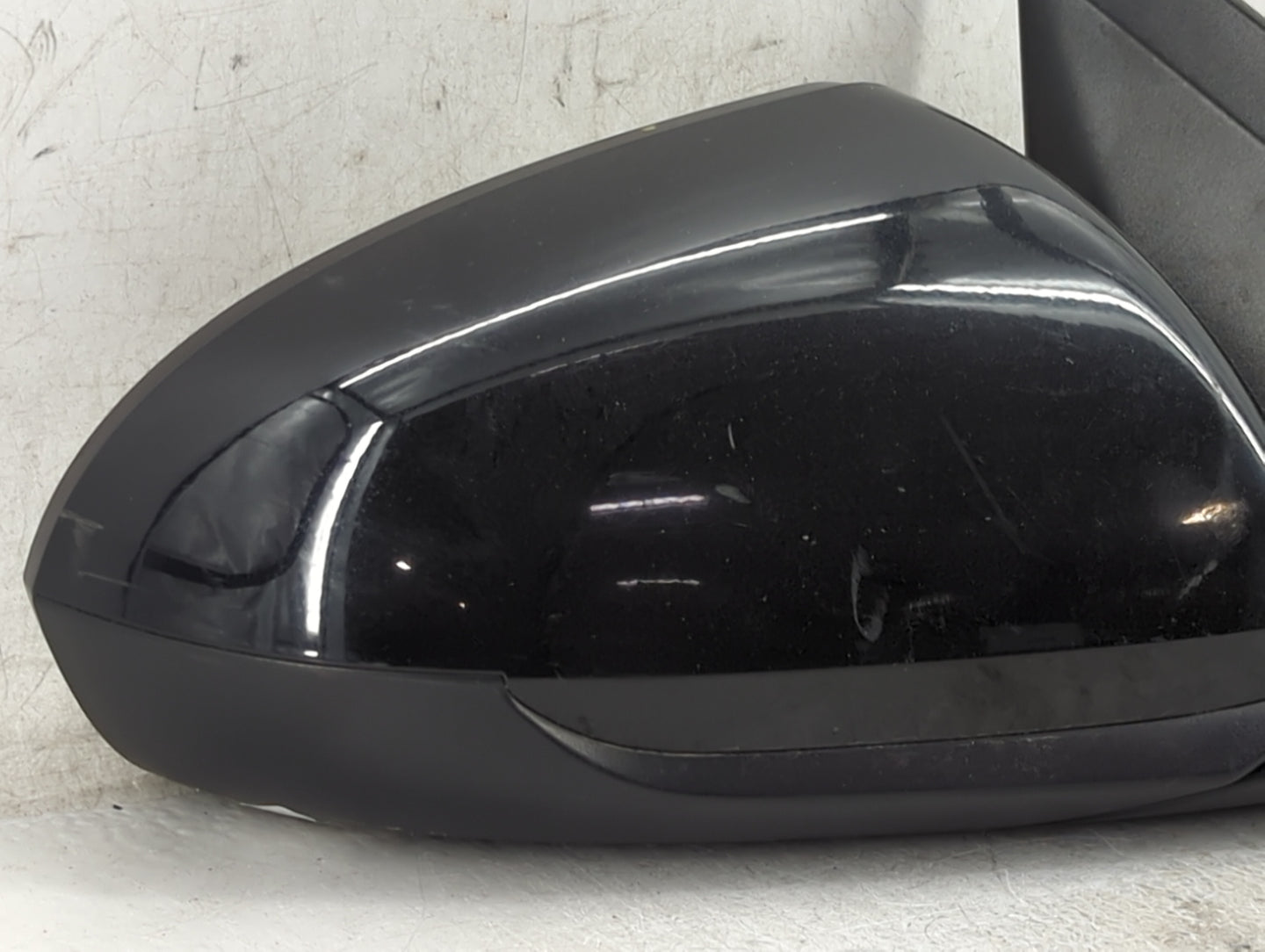 2017-2020 Hyundai Elantra Passenger Side View Mirror - Right Door Mirror OEM Used - Oemusedautoparts1.com