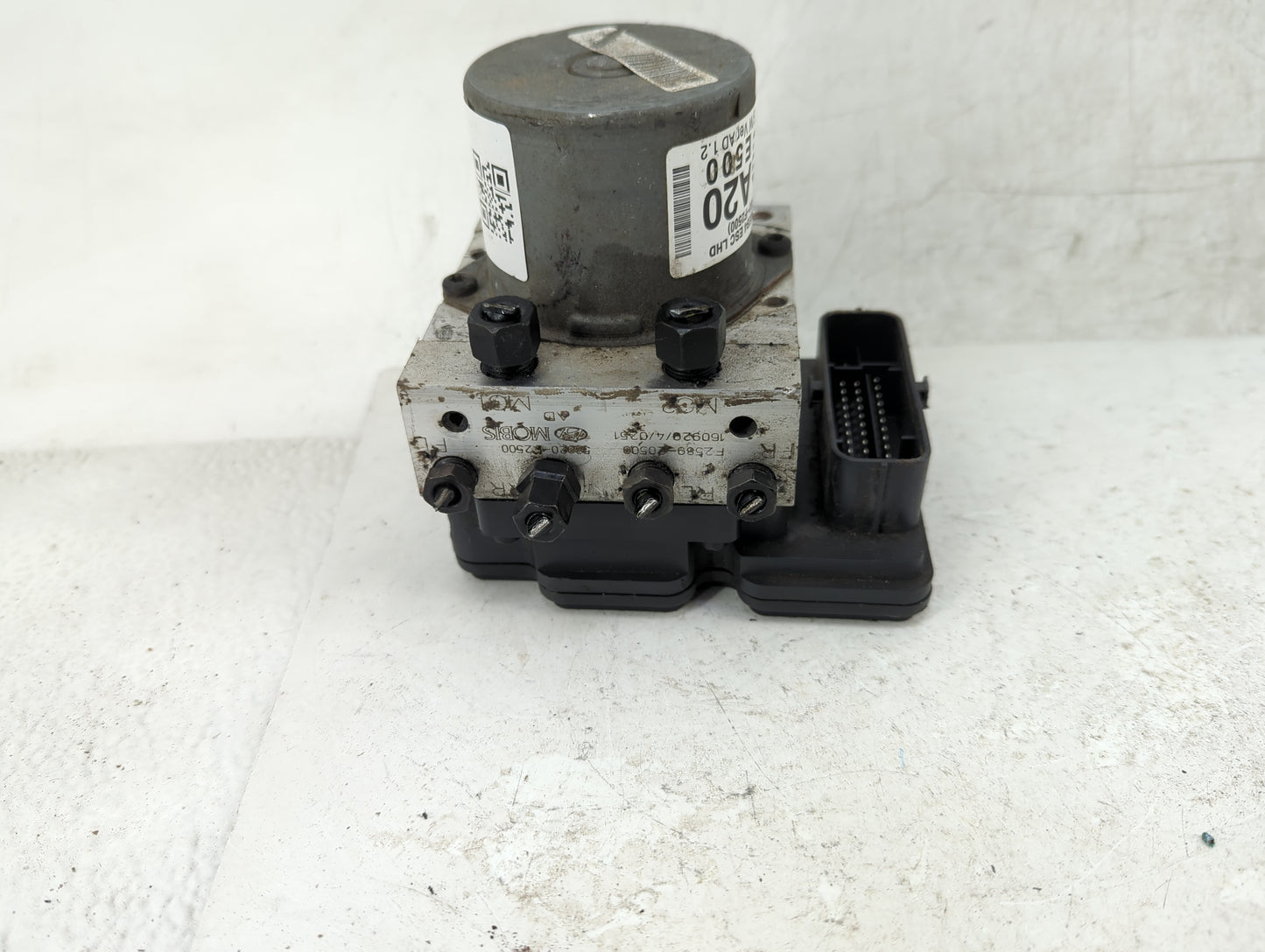 2017-2019 Hyundai Elantra ABS Pump Control Module Replacement P/N:58920-F2500 F2589-20500, 160929/4/Q251 Fits Fits 2017 2018