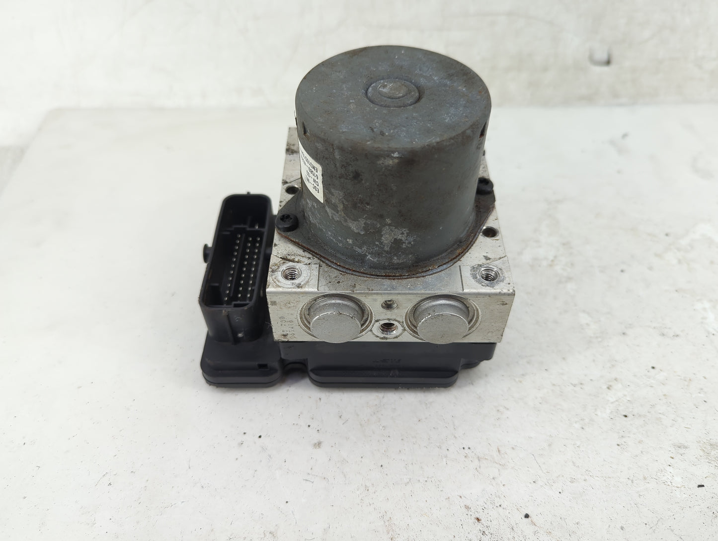 2017-2019 Hyundai Elantra ABS Pump Control Module Replacement P/N:58900-F2500 Fits Fits 2017 2018 2019 OEM Used Auto Parts -