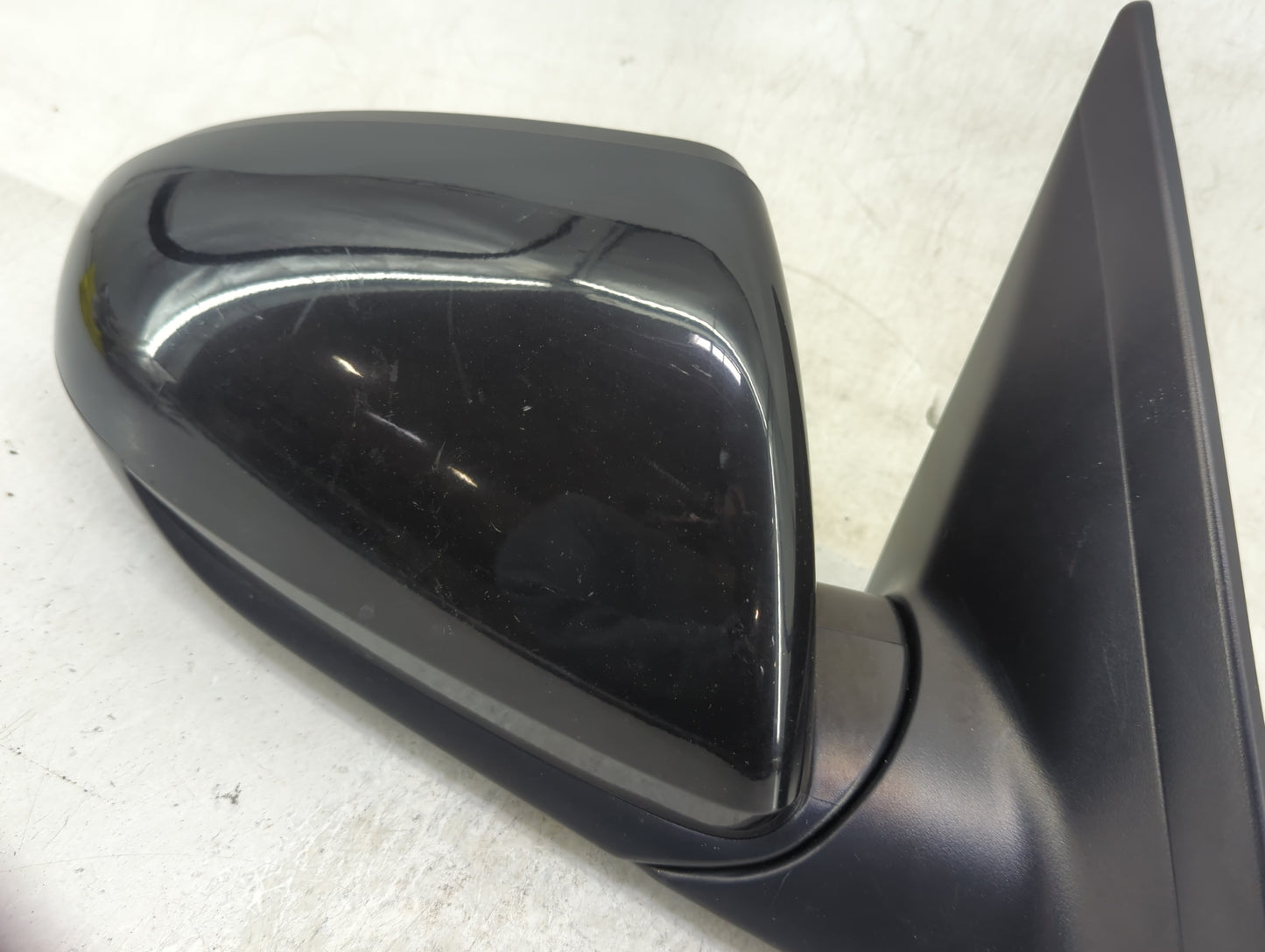 2017-2020 Hyundai Elantra Passenger Side View Mirror - Right Door Mirror OEM Used - Oemusedautoparts1.com
