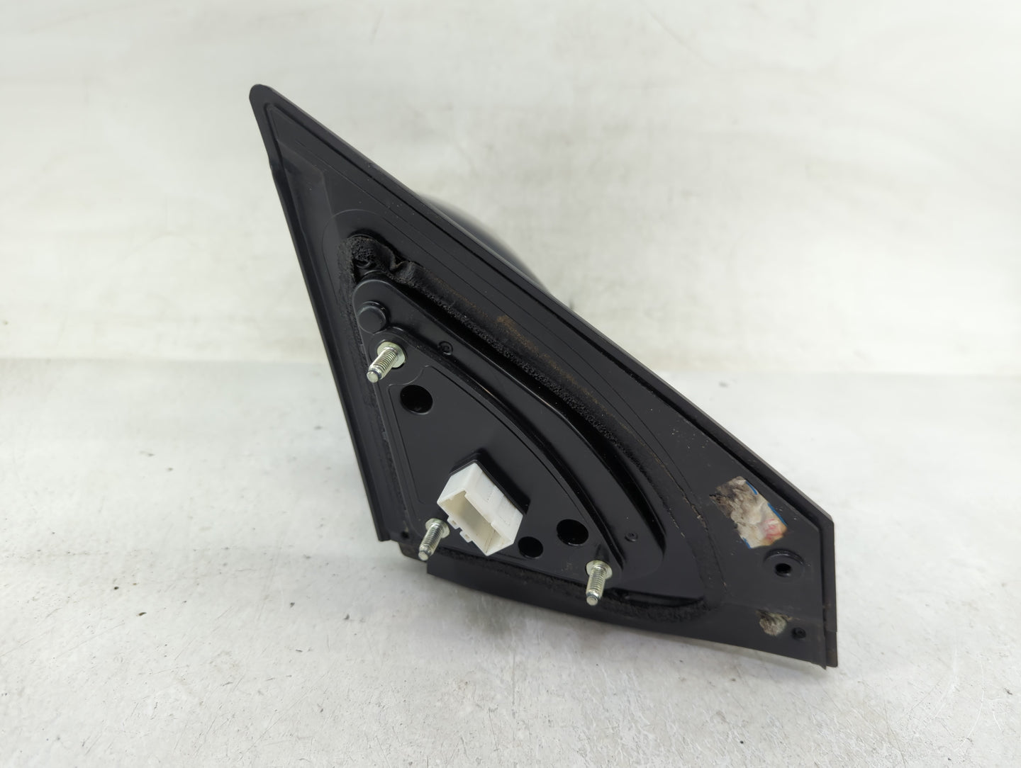 2017-2020 Hyundai Elantra Driver Side View Mirror - Left Door Mirror OEM Used - Oemusedautoparts1.com