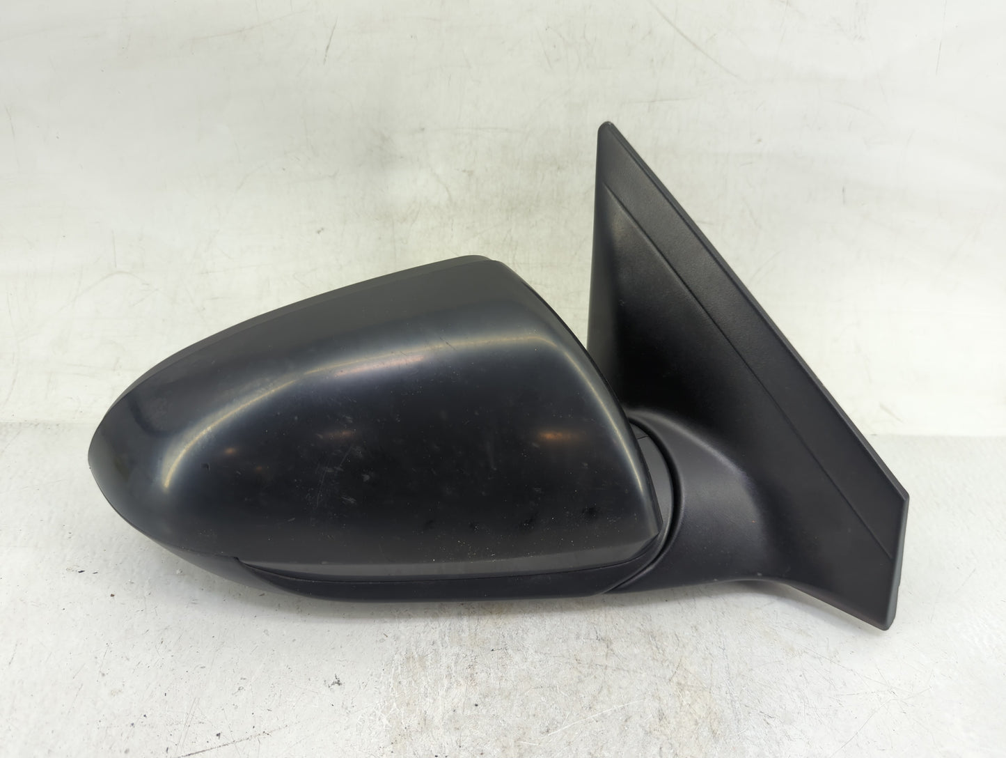 2017-2020 Hyundai Elantra Passenger Side View Mirror - Right Door Mirror OEM Used - Oemusedautoparts1.com