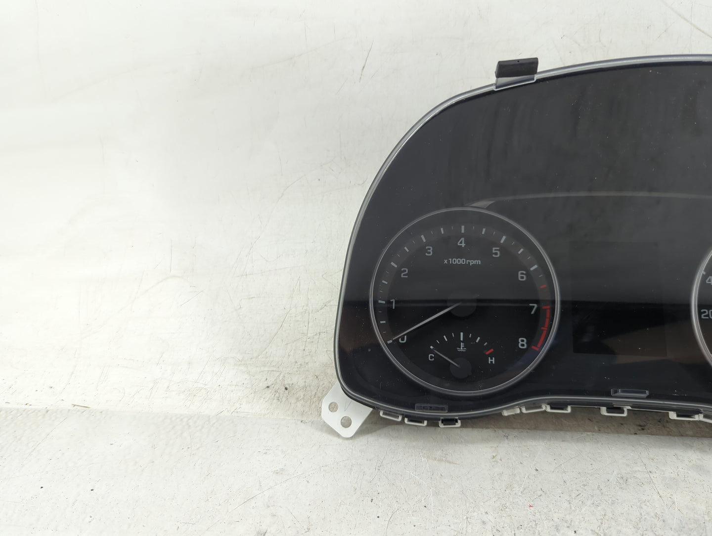 2017-2018 Hyundai Elantra Instrument Cluster Speedometer Gauges P/N:94001-F2010 11640-02460 Fits Fits 2017 2018 OEM Used Aut