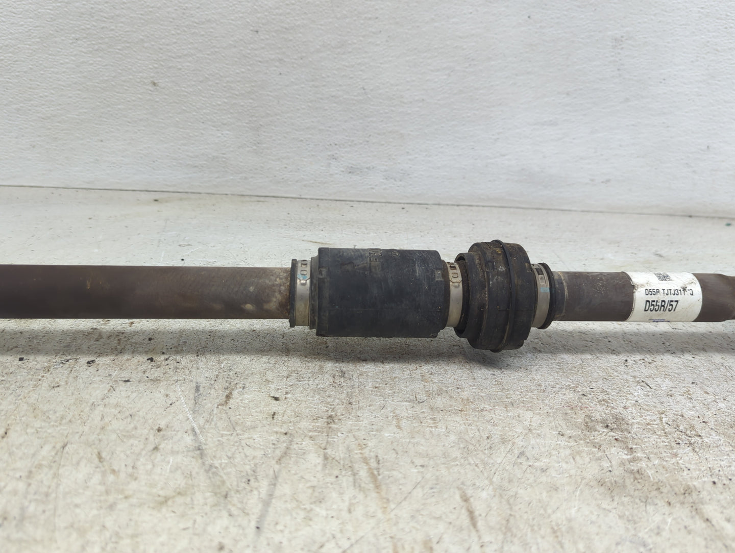 2017-2020 Hyundai Elantra Axle Shaft Front Passenger Cv C/v - Oemusedautoparts1.com