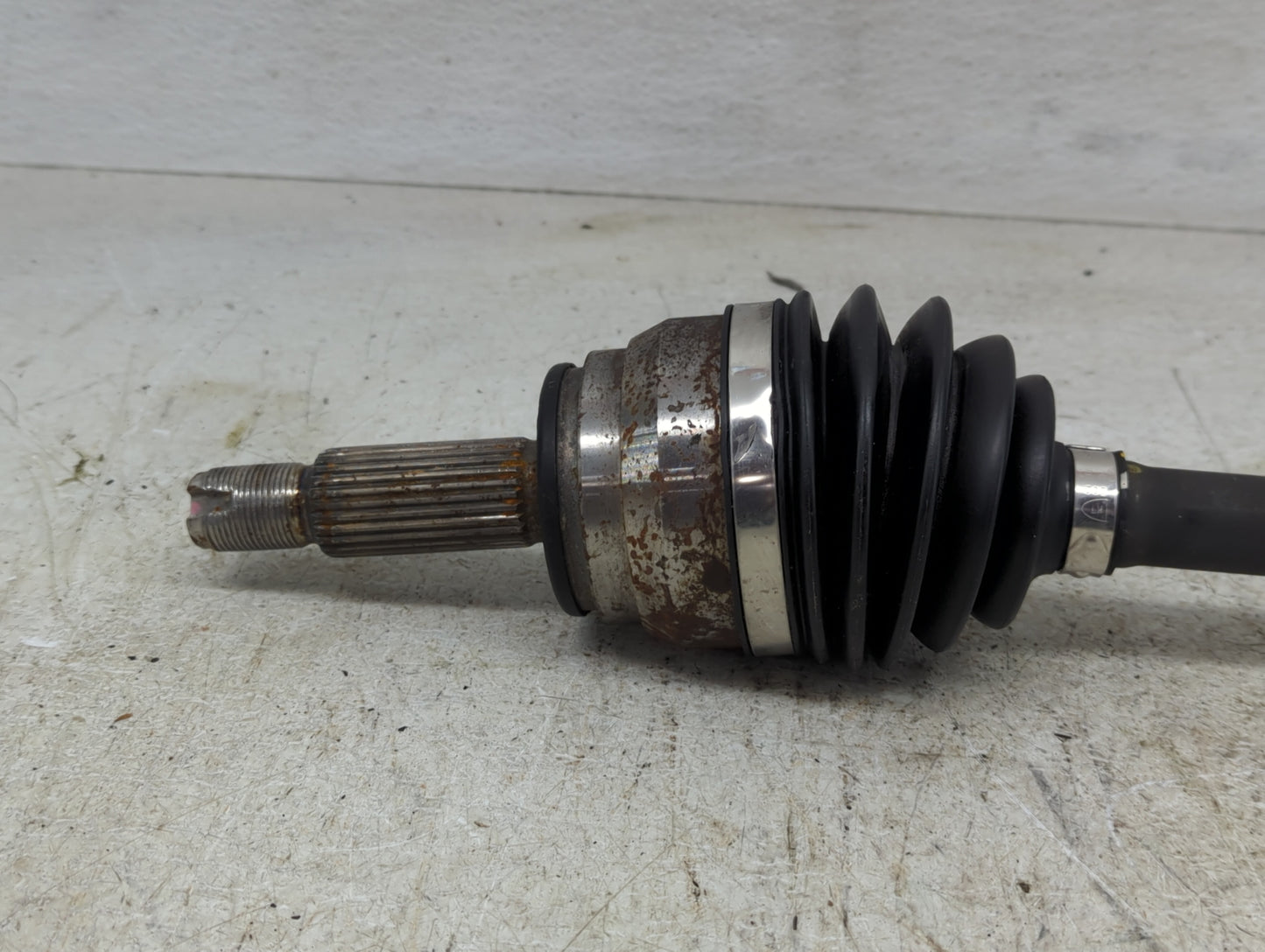 2017-2020 Hyundai Elantra Axle Shaft Front Driver Cv C/v - Oemusedautoparts1.com