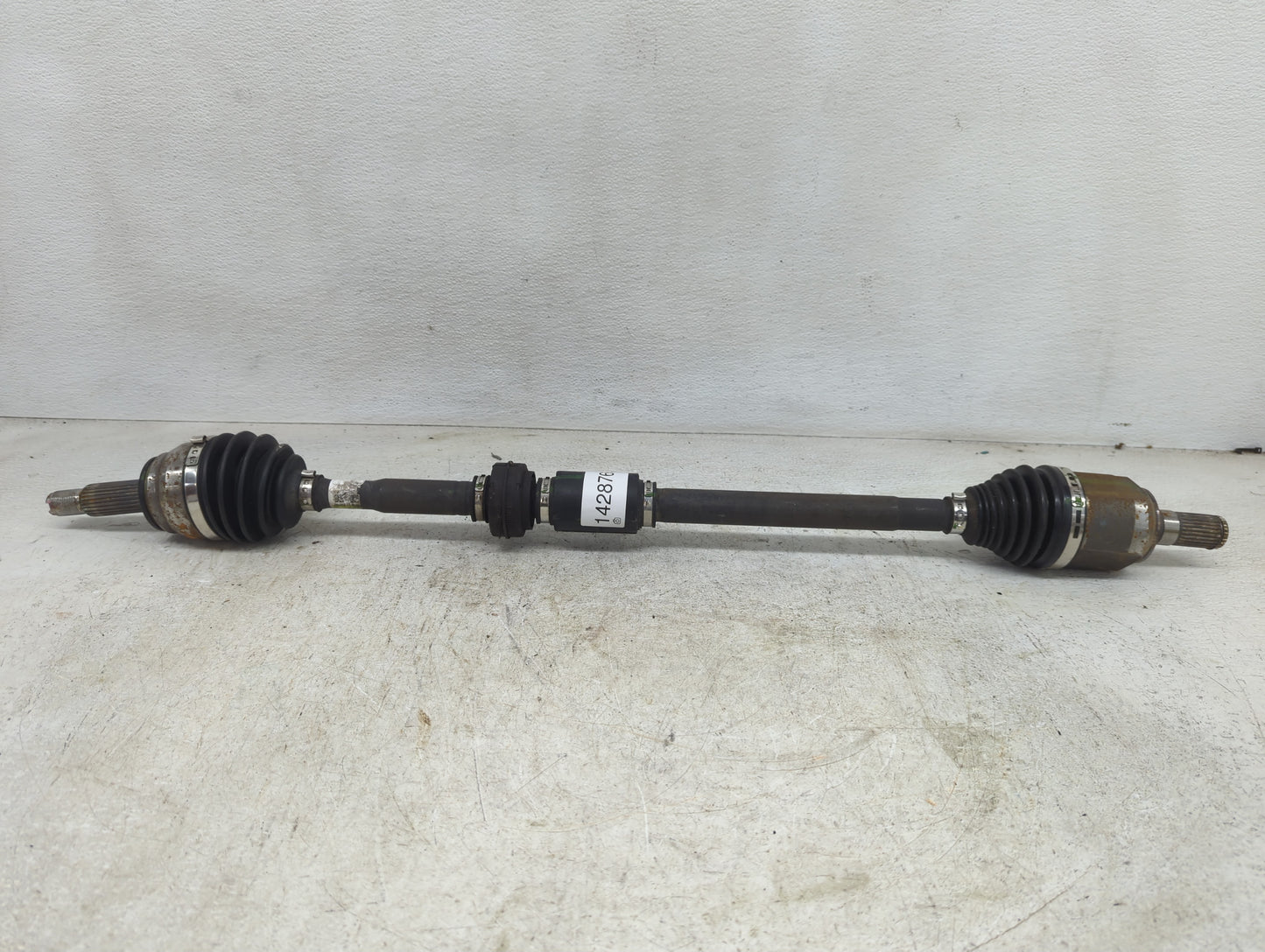 2017-2020 Hyundai Elantra Axle Shaft Front Passenger Cv C/v - Oemusedautoparts1.com
