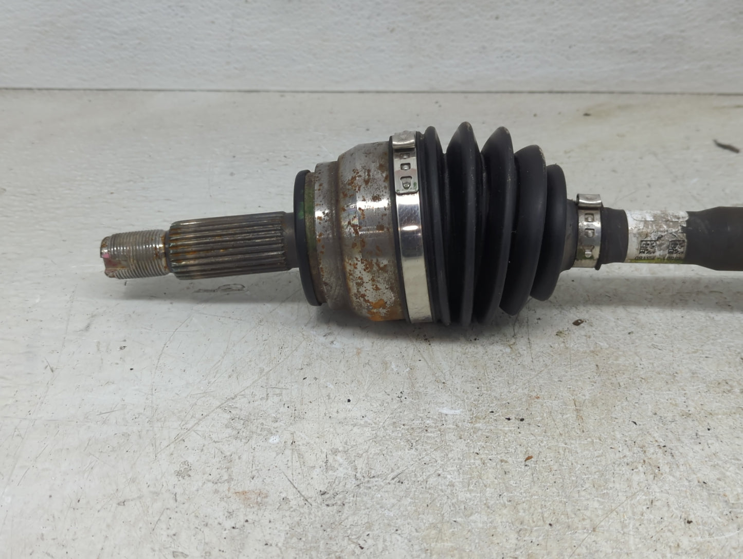 2017-2020 Hyundai Elantra Axle Shaft Front Passenger Cv C/v - Oemusedautoparts1.com
