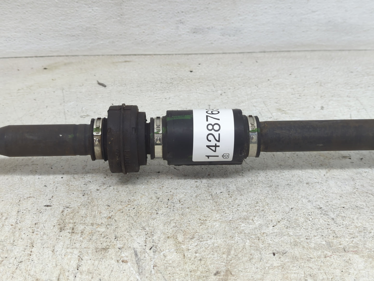 2017-2020 Hyundai Elantra Axle Shaft Front Passenger Cv C/v - Oemusedautoparts1.com