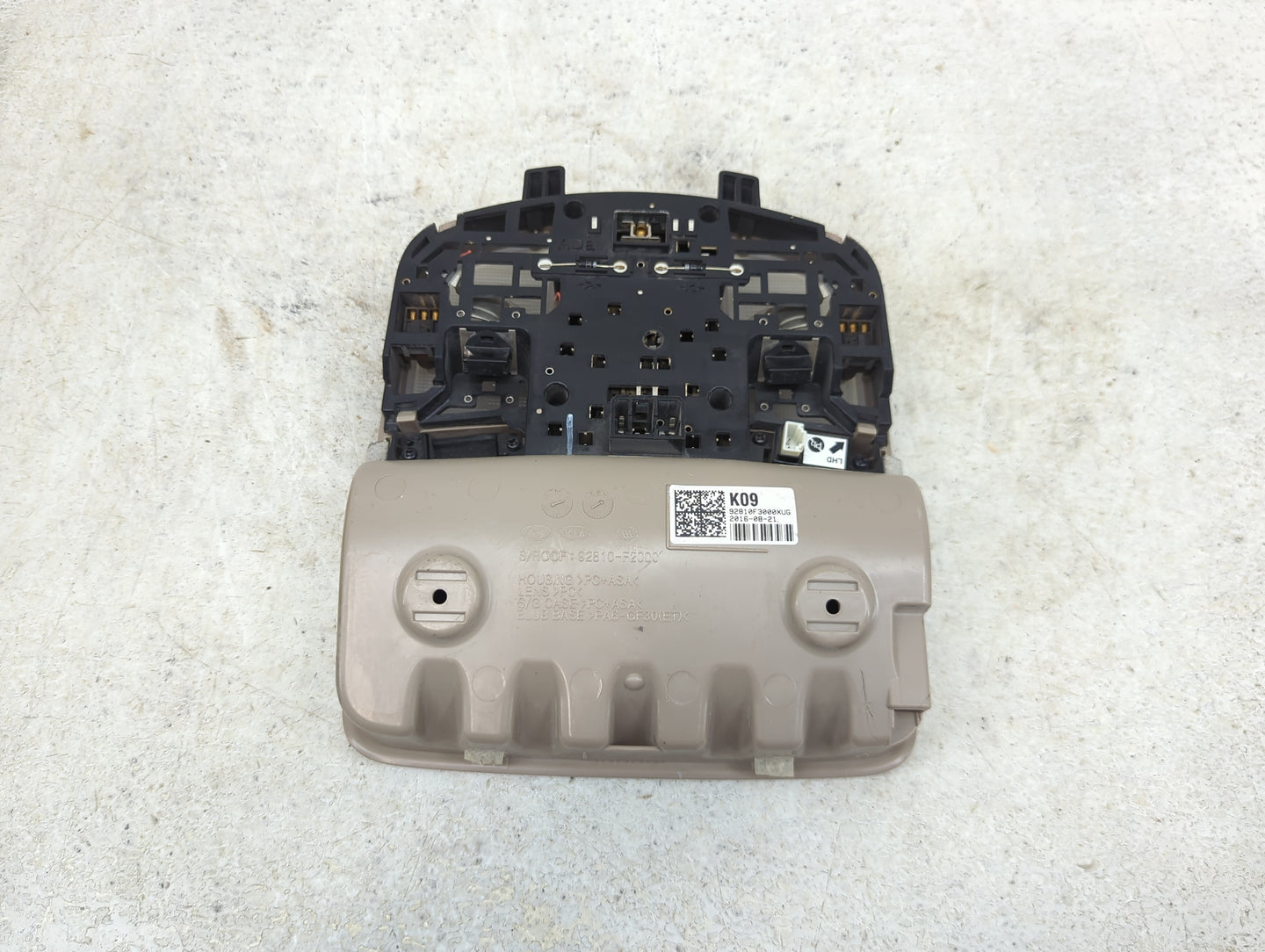 2017 Hyundai Elantra Overhead Roof Console - Oemusedautoparts1.com