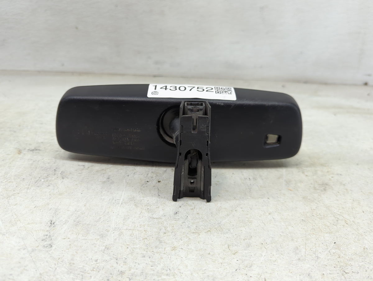 2017-2020 Hyundai Elantra Interior Rear View Mirror Replacement OEM P/N:E11026666 GNTX-1027 Fits OEM Used Auto Parts - Oemus