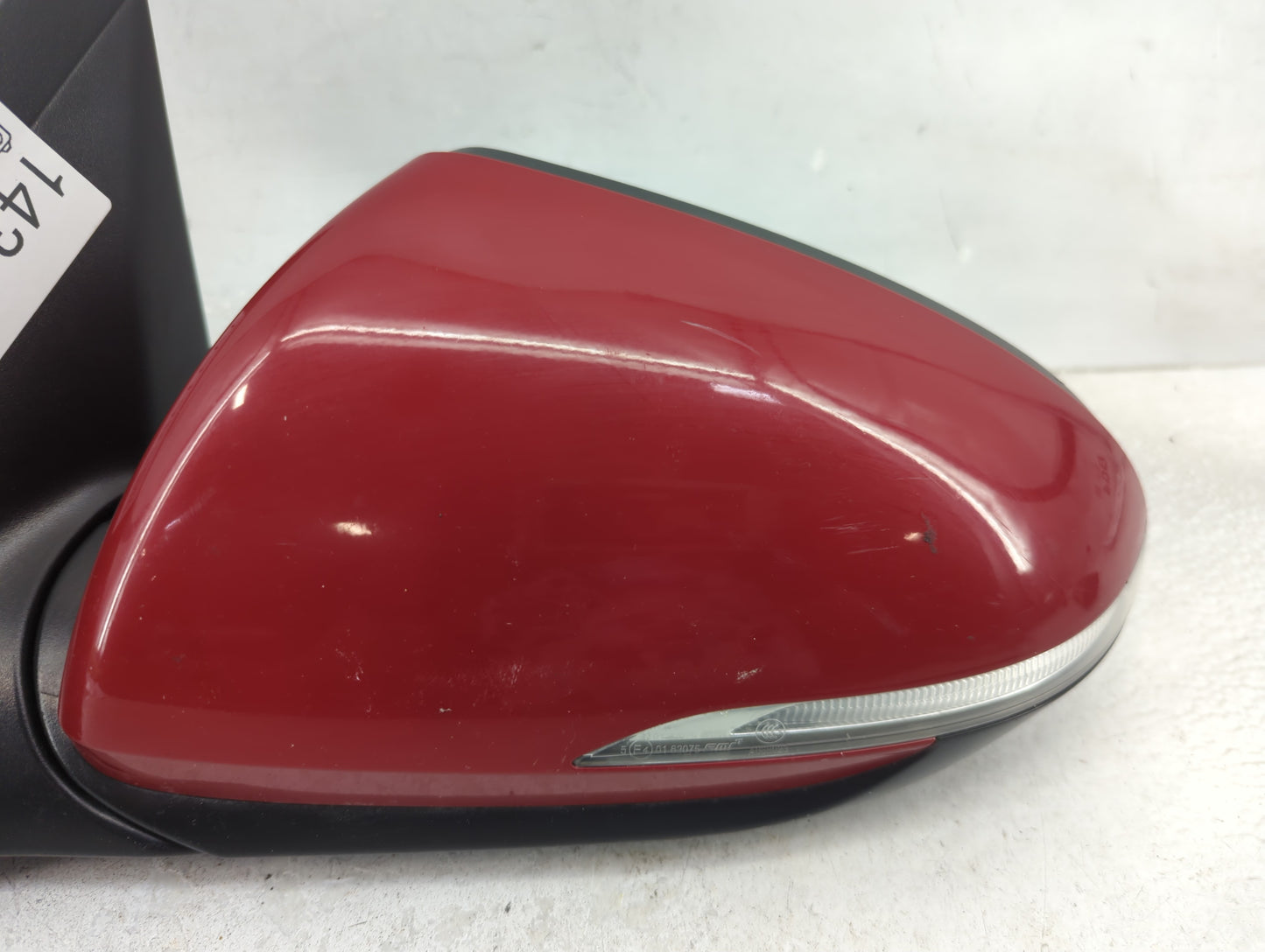 2017-2018 Hyundai Elantra Driver Left Side View Manual Door Mirror Red - Oemusedautoparts1.com