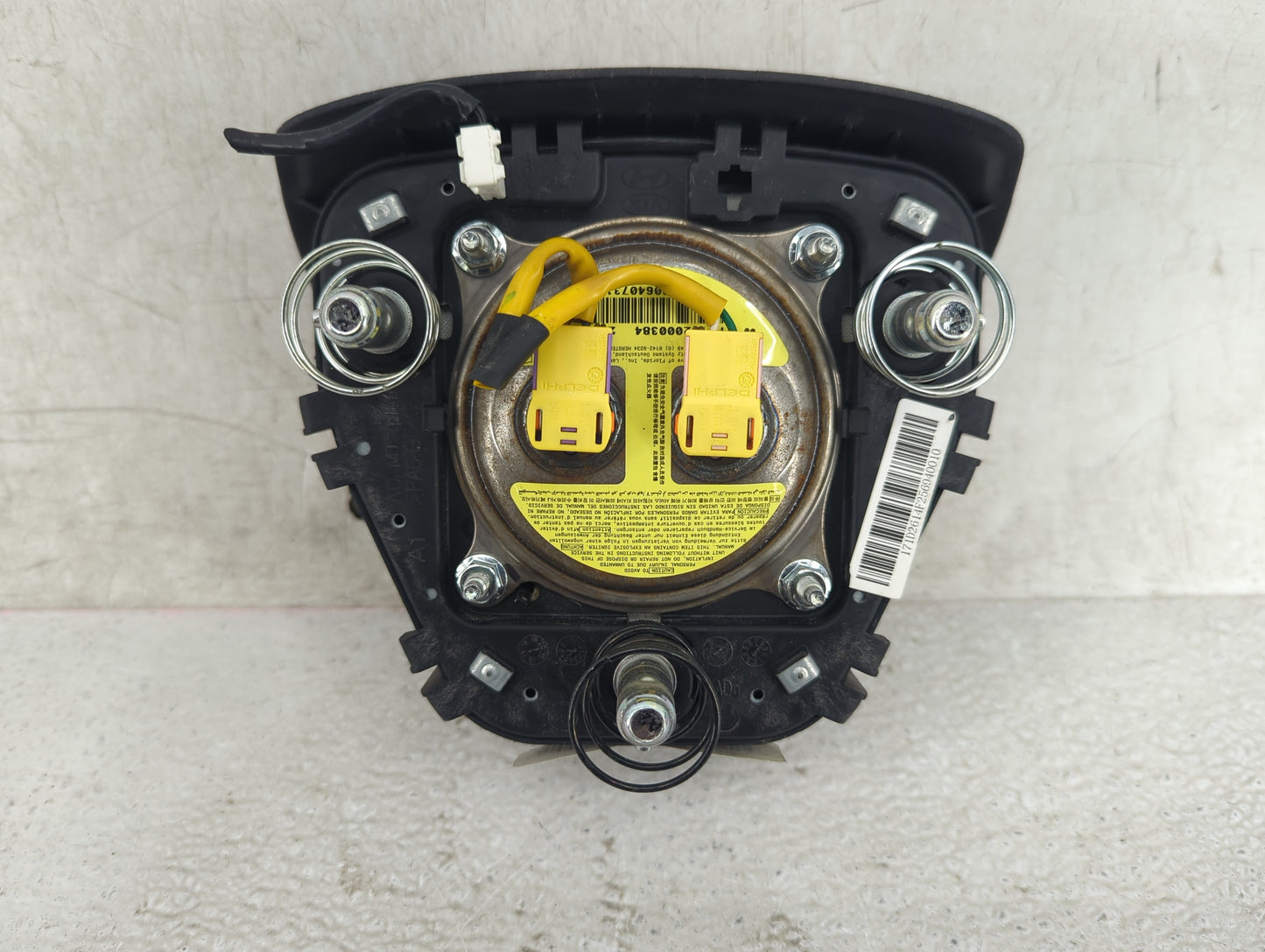 2017 Hyundai Elantra Air Bag Driver Left Steering Wheel Mounted P/N:2000384 Fits OEM Used Auto Parts - Oemusedautoparts1.com
