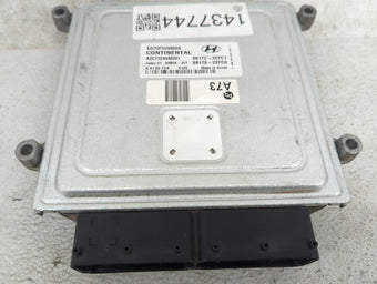 compare product 2017-2018 Hyundai Elantra PCM Engine Control Computer ECU ECM PCU OEM P/N:AD7UP2US65DA A2C1124440201 Fits Fits 2017 2018 OEM Used Auto Parts