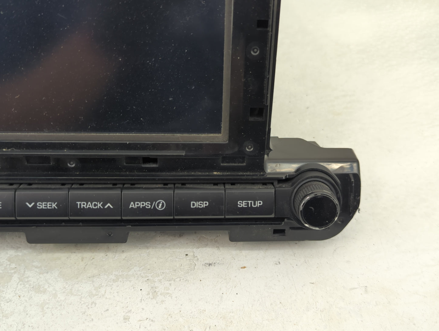 2017-2018 Hyundai Elantra Radio AM FM Cd Player Receiver Replacement P/N:96160-F2100UAT Fits Fits 2017 2018 OEM Used Auto Pa
