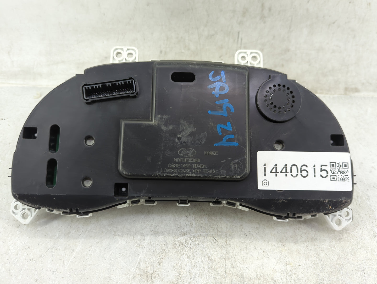 2017 Hyundai Elantra Instrument Cluster Speedometer Gauges Fits OEM Used Auto Parts - Oemusedautoparts1.com