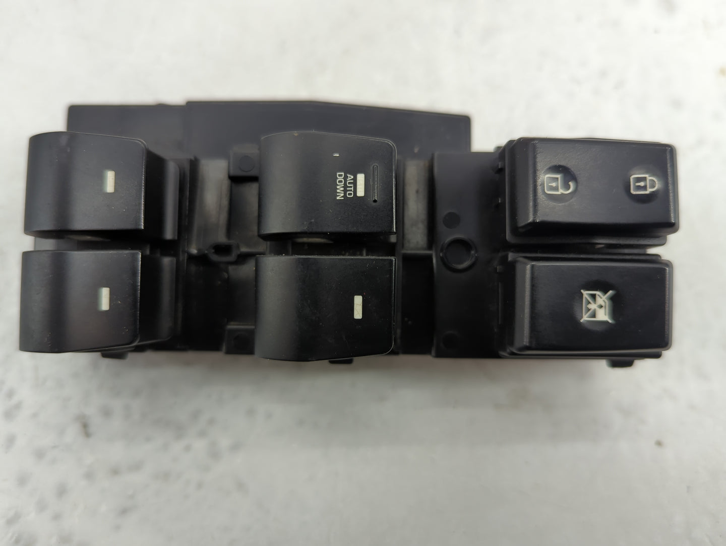 2017-2020 Hyundai Elantra Master Power Window Switch Replacement Driver Side Left P/N:93570-F2100 Fits Fits 2017 2018 2019 2