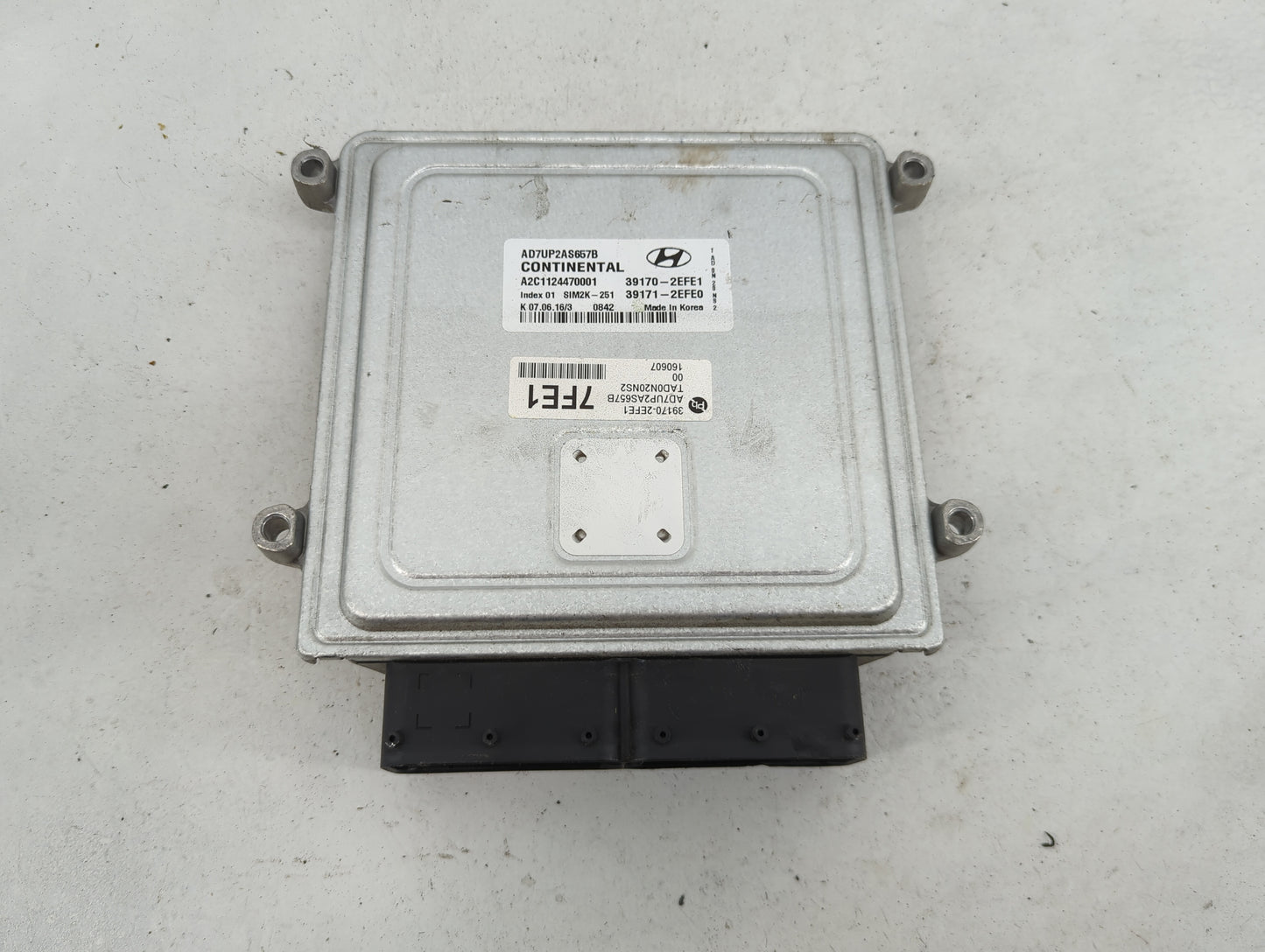 2017-2018 Hyundai Elantra PCM Engine Control Computer ECU ECM PCU OEM P/N:39170-2EFE1 AD7UP2AS657B Fits Fits 2017 2018 OEM U