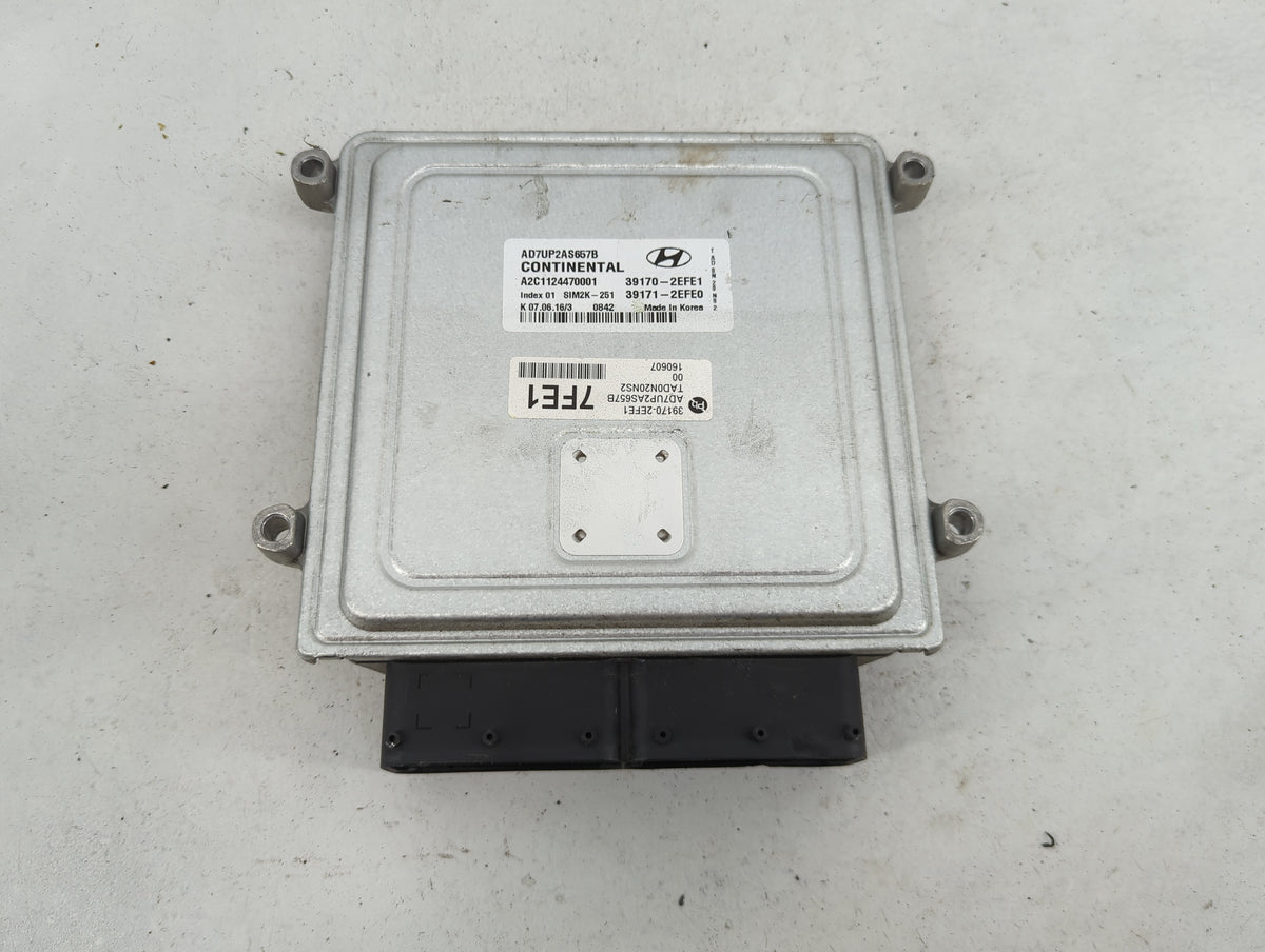 2017-2018 Hyundai Elantra PCM Engine Control Computer ECU ECM PCU OEM P/N:39170-2EFE1 AD7UP2AS657B, 39171-2EFE0 Fits 2017 20