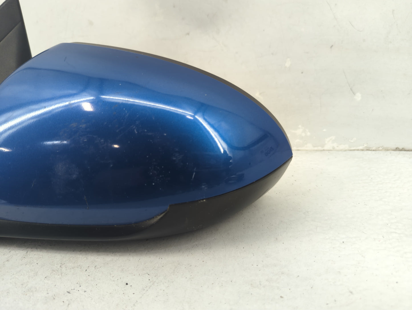 2017-2020 Hyundai Elantra Driver Side View Mirror - Left Door Mirror OEM Used - Oemusedautoparts1.com