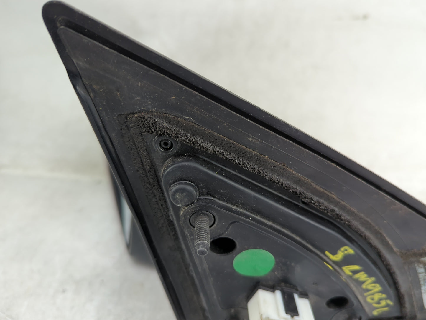 2017-2020 Hyundai Elantra Driver Side View Mirror - Left Door Mirror OEM Used - Oemusedautoparts1.com