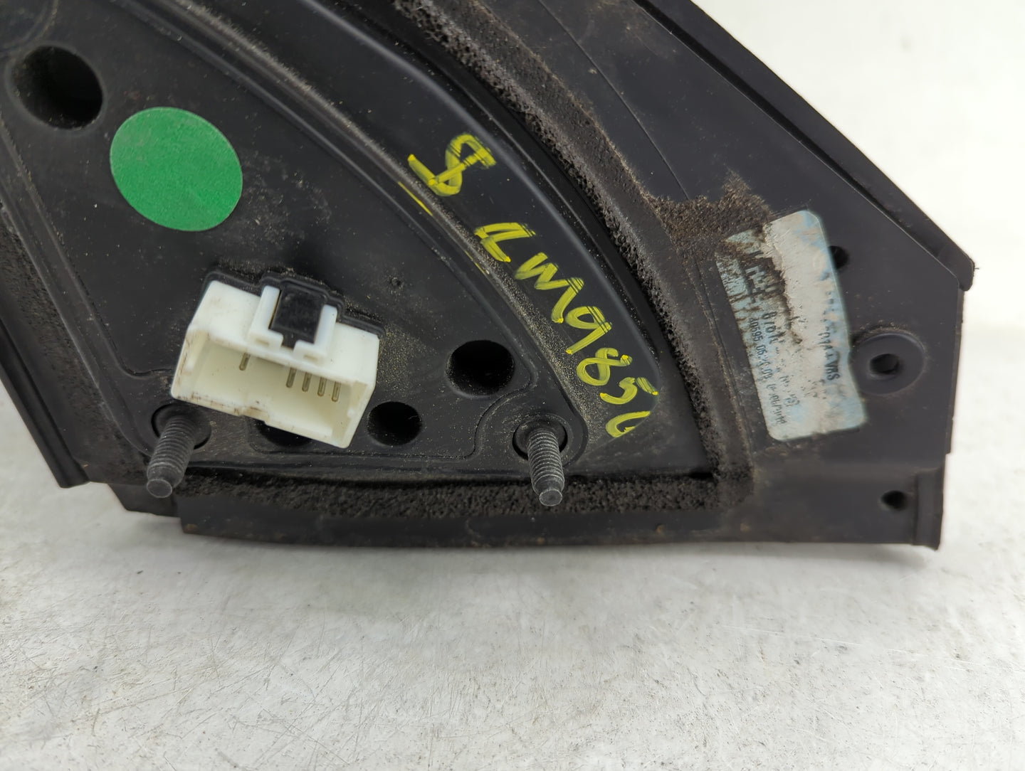2017-2020 Hyundai Elantra Driver Side View Mirror - Left Door Mirror OEM Used - Oemusedautoparts1.com