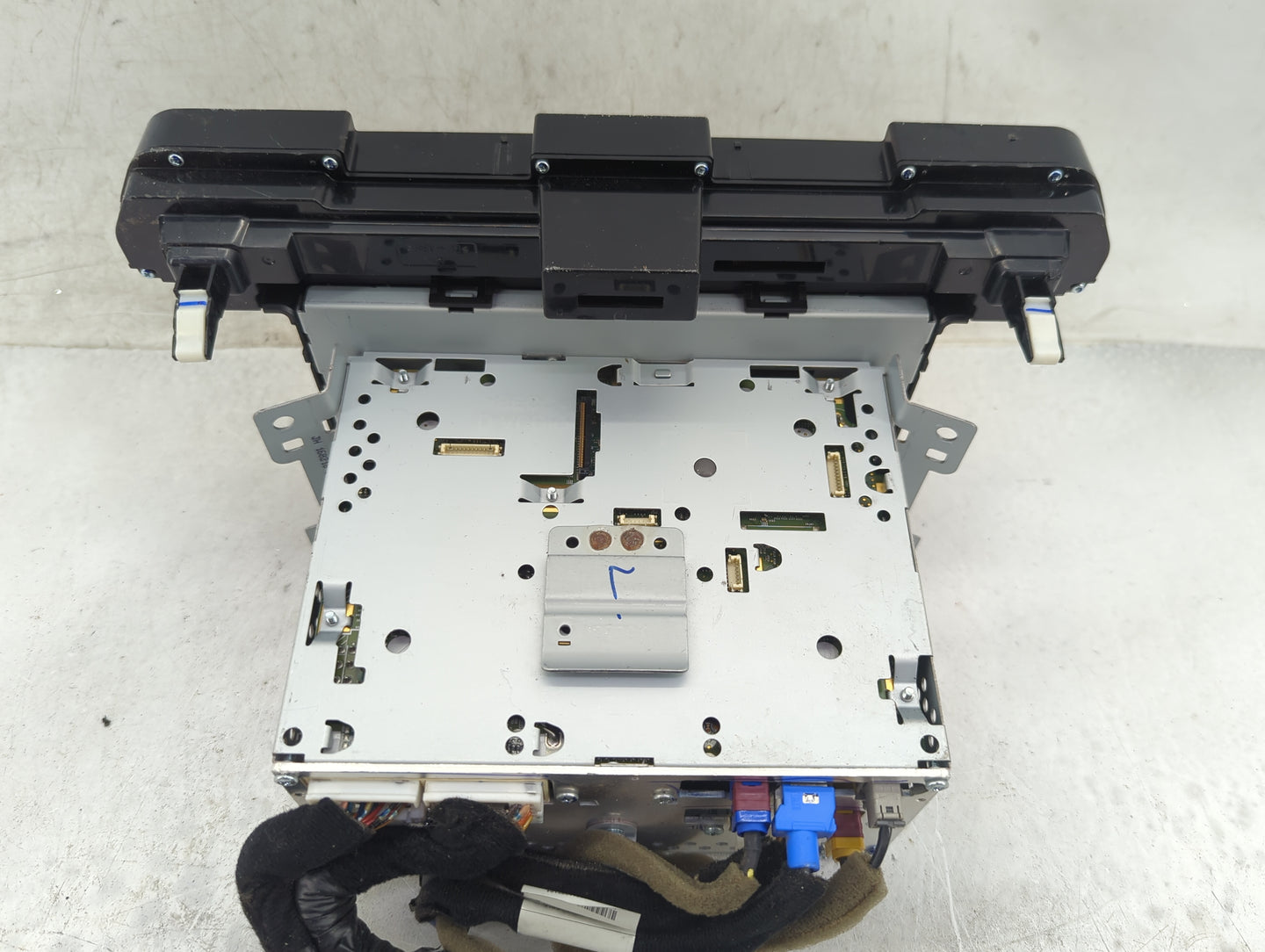2017-2018 Hyundai Elantra Radio AM FM Cd Player Receiver Replacement P/N:96160-F2100UAT AVB40F2AN Fits Fits 2017 2018 OEM Us