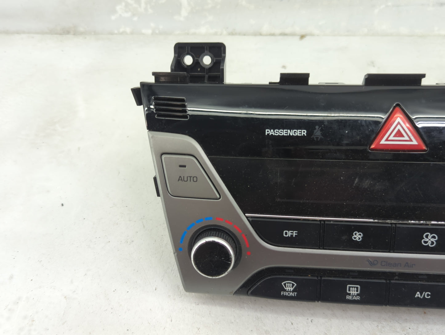 2017-2018 Hyundai Elantra Climate Control Module Temperature AC/Heater Replacement P/N:97250-F2230RET Fits Fits 2017 2018 OE
