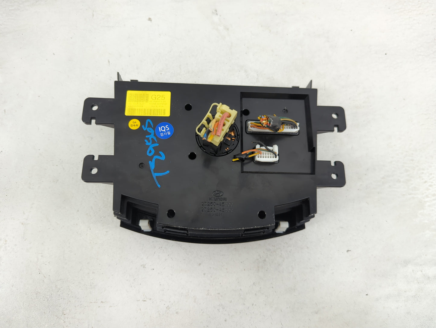 2013-2017 Hyundai Elantra Climate Control Module Temperature AC/Heater Replacement P/N:97250-A5242GU Fits OEM Used Auto Part