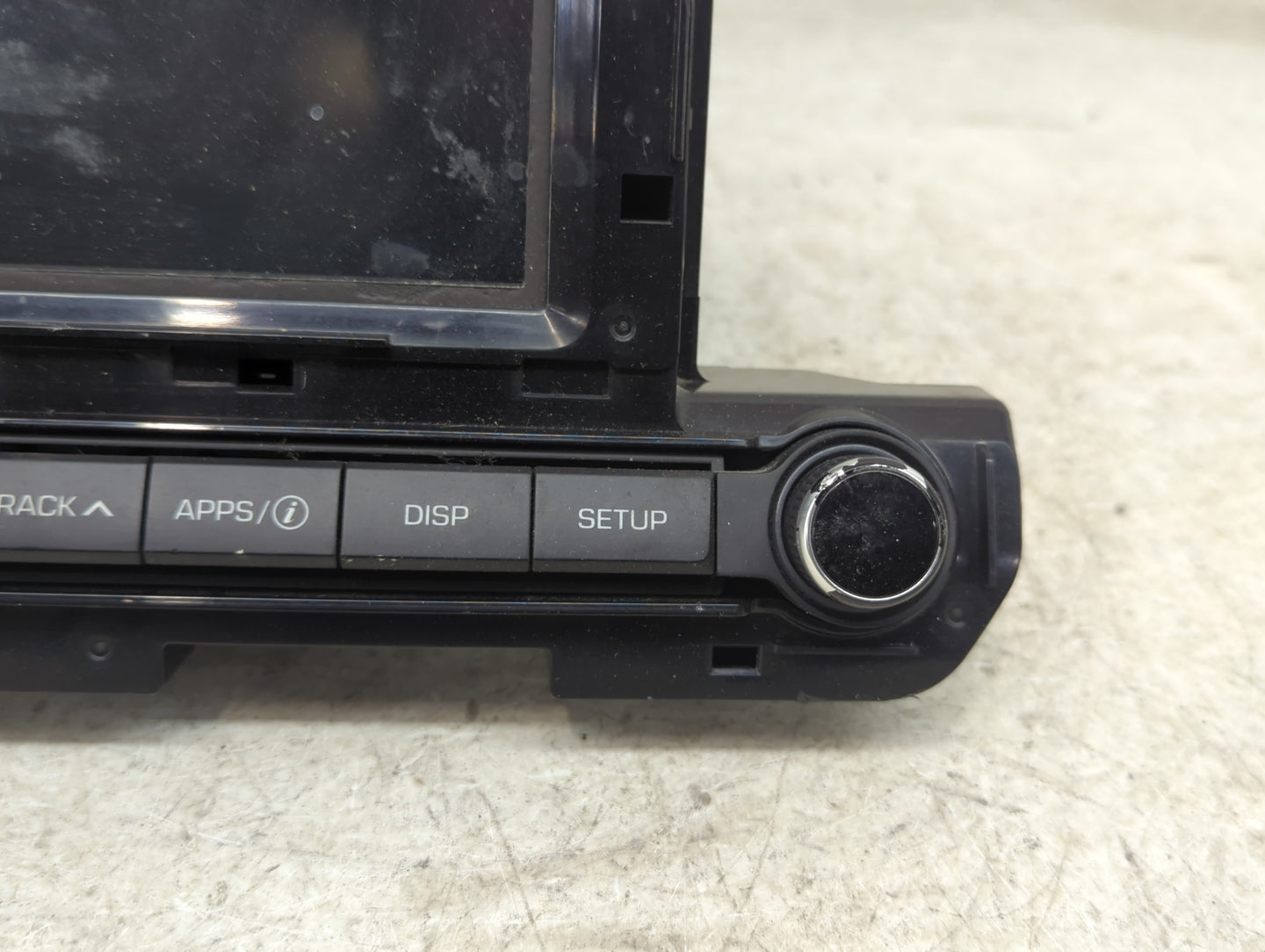 2017 Hyundai Elantra Information Display Screen - Oemusedautoparts1.com