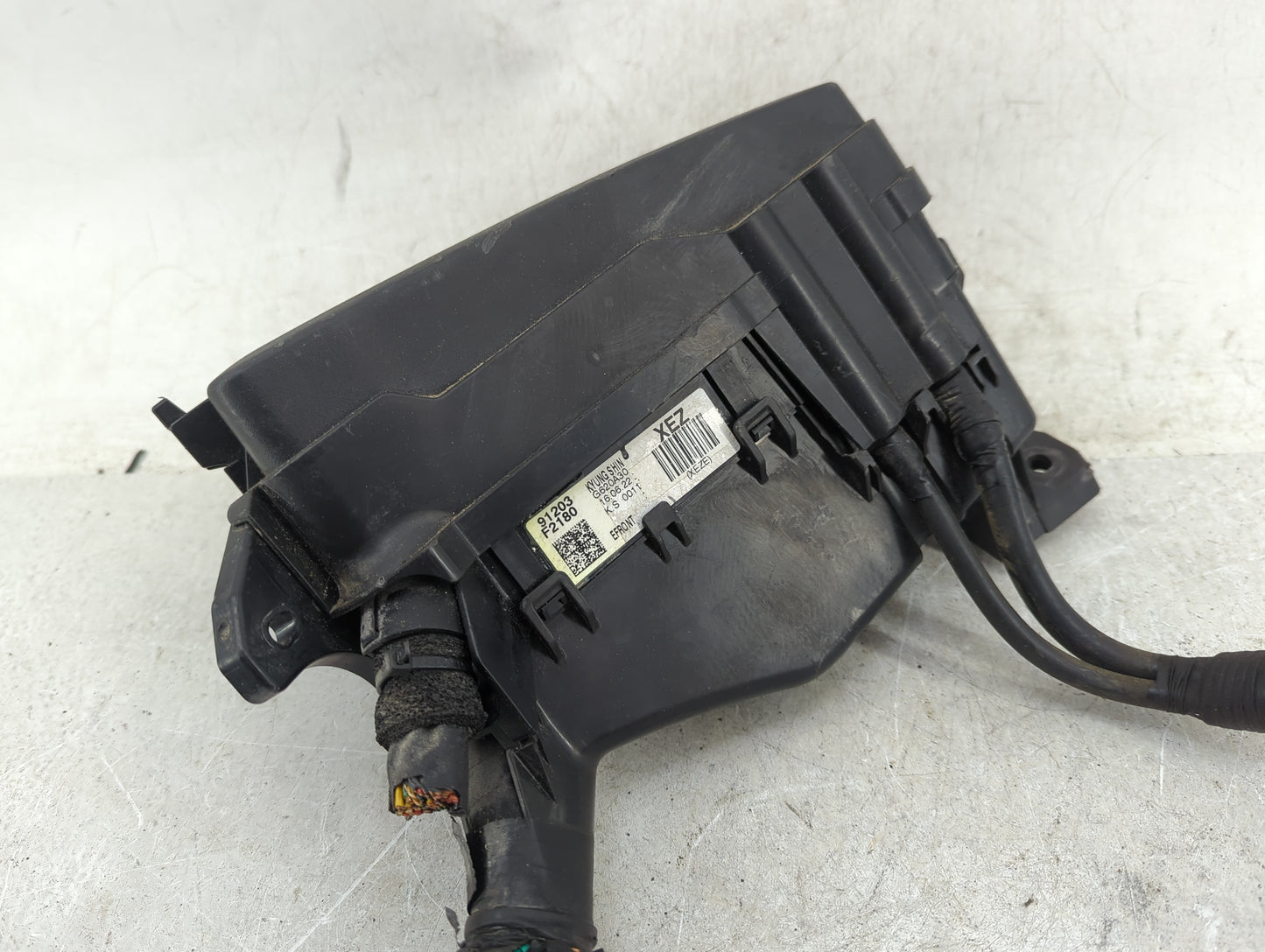 2017 Hyundai Elantra Fusebox Fuse Box Panel Relay Module P/N:91203-F2100 91956-F2020, 18980-09625, 18980-09630, 18960-09625 