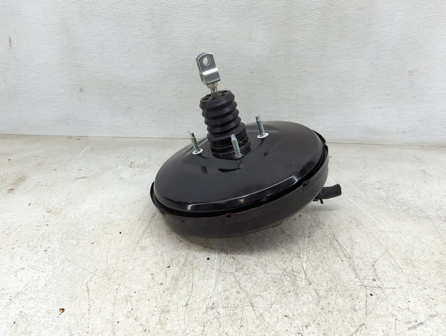 2017-2020 Hyundai Elantra Power Brake Booster Oem 1450917 - Oemusedautoparts1.com