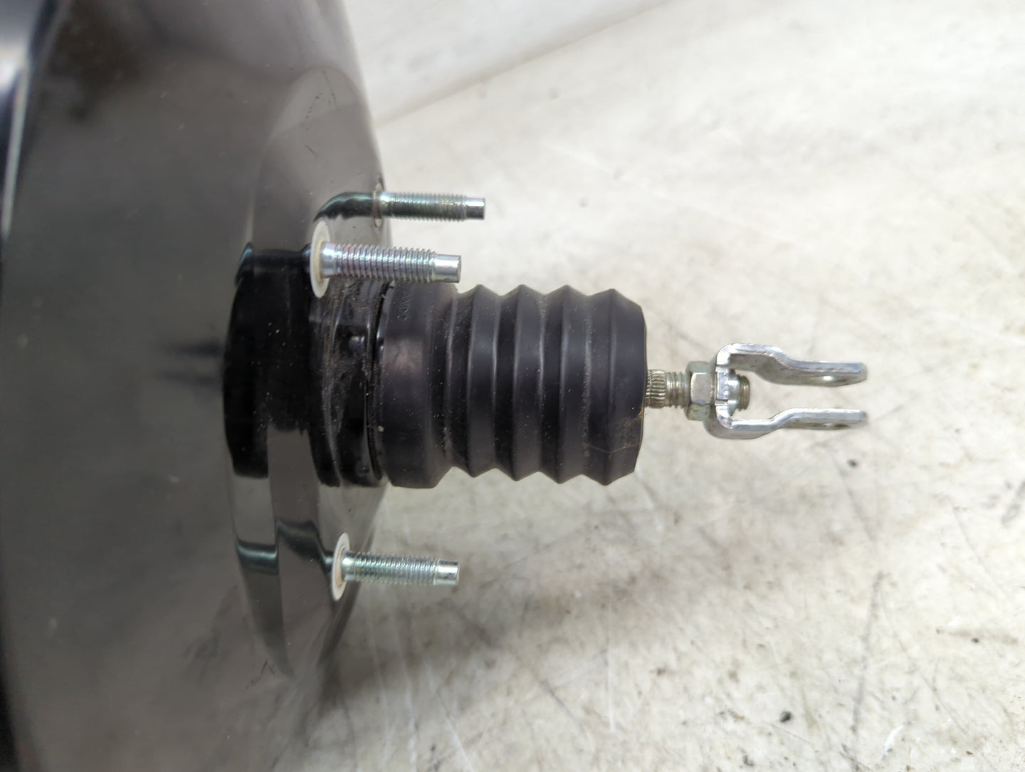 2017-2020 Hyundai Elantra Power Brake Booster Oem - Oemusedautoparts1.com
