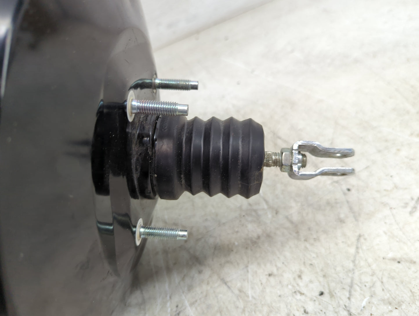 2017-2020 Hyundai Elantra Power Brake Booster Oem - Oemusedautoparts1.com