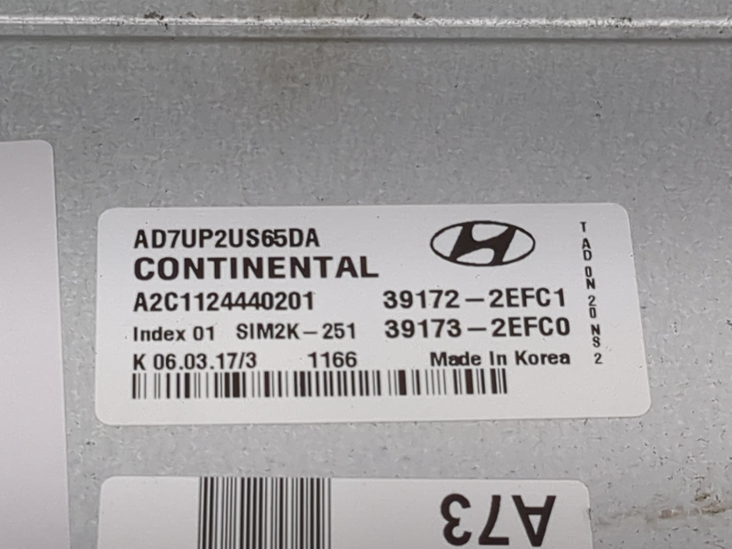 2017 Hyundai Elantra PCM Engine Control Computer ECU ECM PCU OEM P/N:39173-2EFC0 39172-2EFC1 Fits OEM Used Auto Parts - Oemu