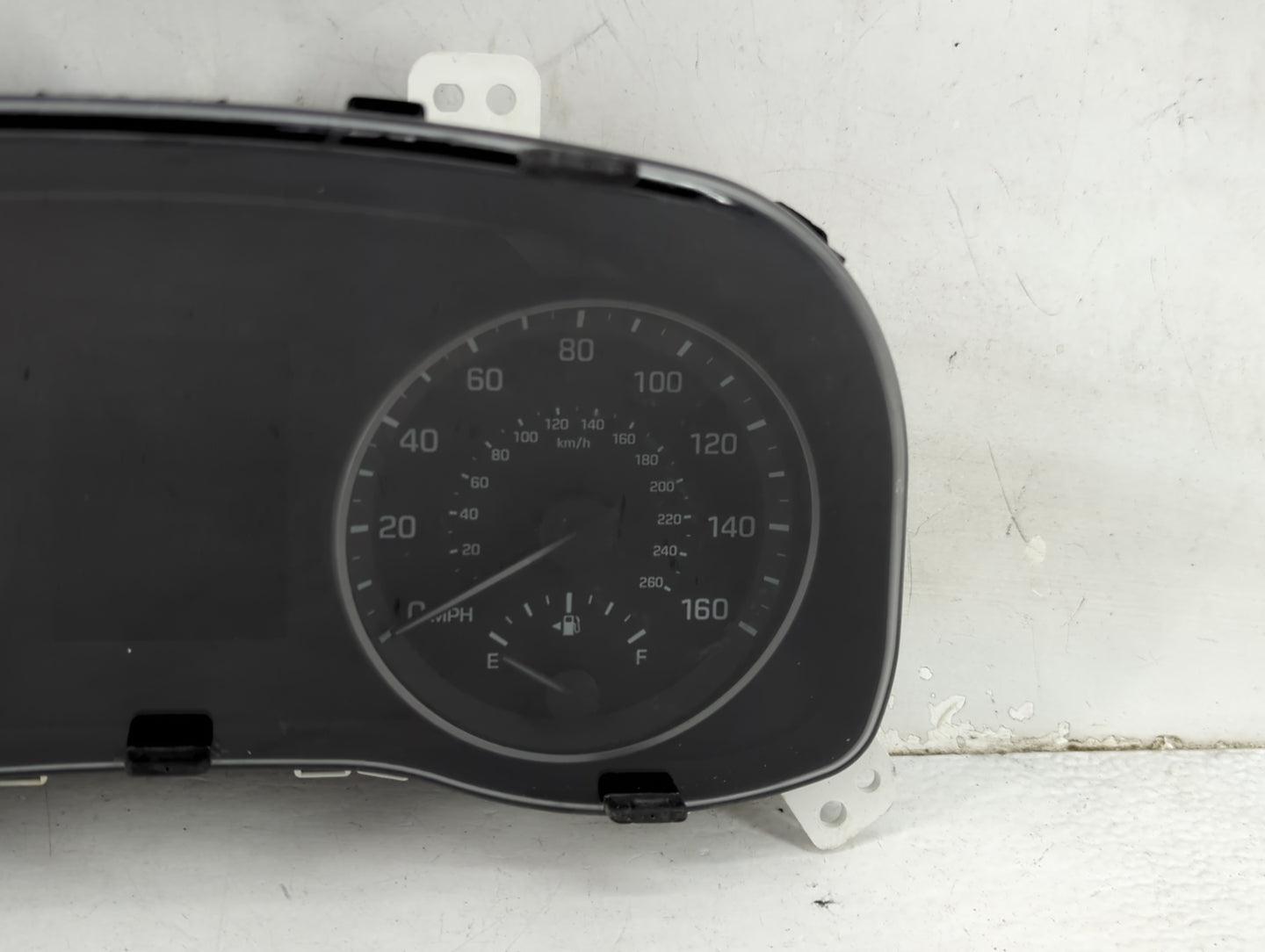 2017-2018 Hyundai Elantra Instrument Cluster Speedometer Gauges P/N:94001-F3010 TN157580-01021H Miles: Fits Fits 2017 2018 O