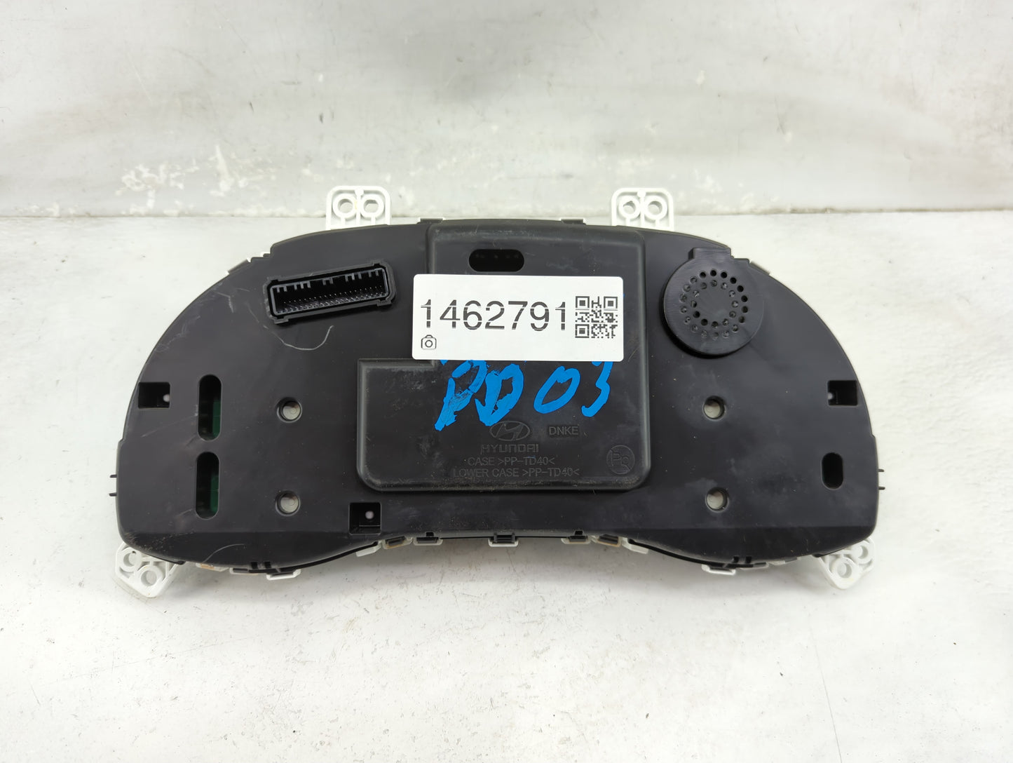 2017-2018 Hyundai Elantra Instrument Cluster Speedometer Gauges P/N:94001-F3010 TN157580-01021H Miles: Fits Fits 2017 2018 O