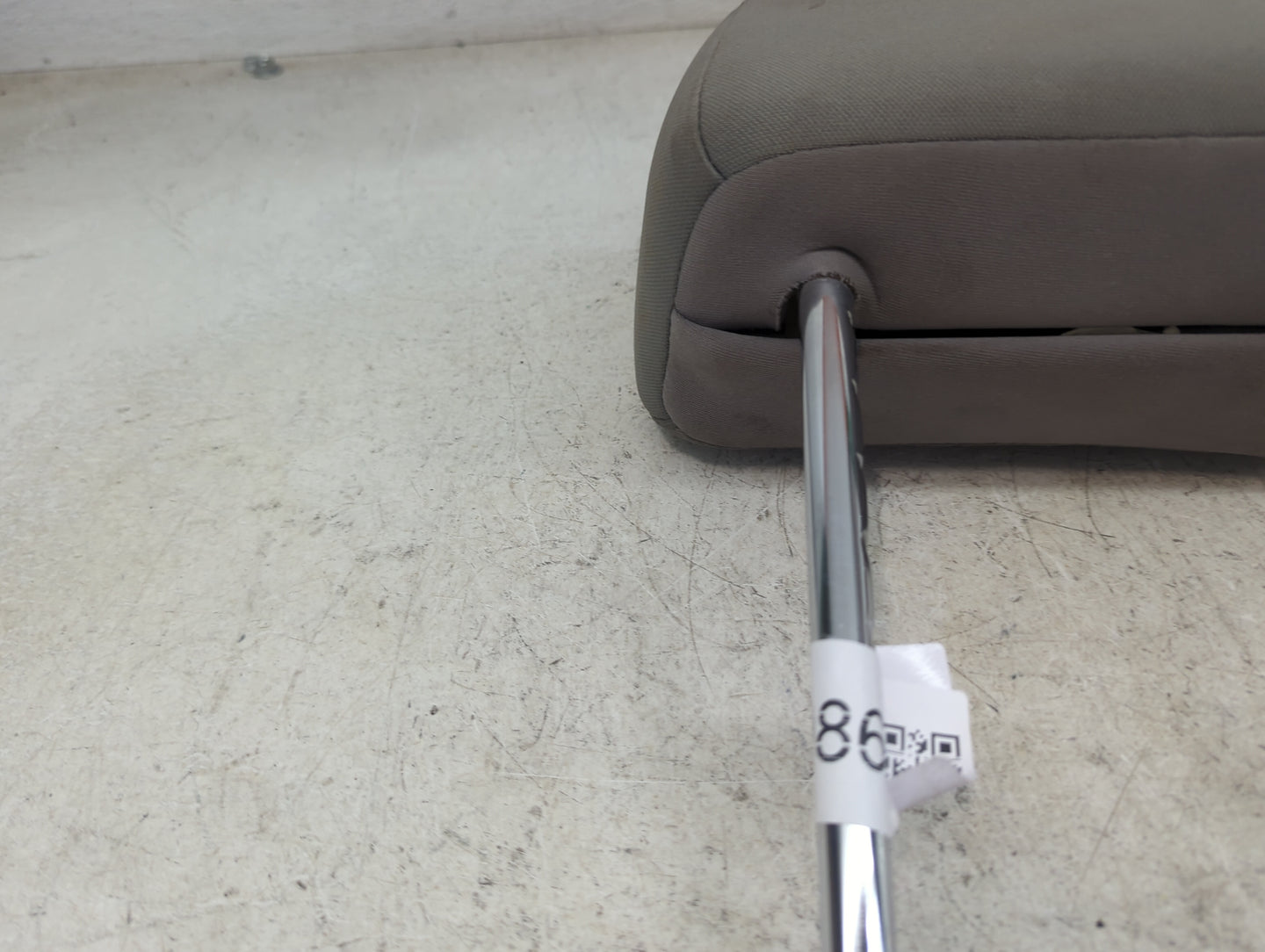 2017-2018 Hyundai Elantra Headrest Head Rest Front Driver Passenger Seat Fits Fits 2017 2018 OEM Used Auto Parts - Oemusedau
