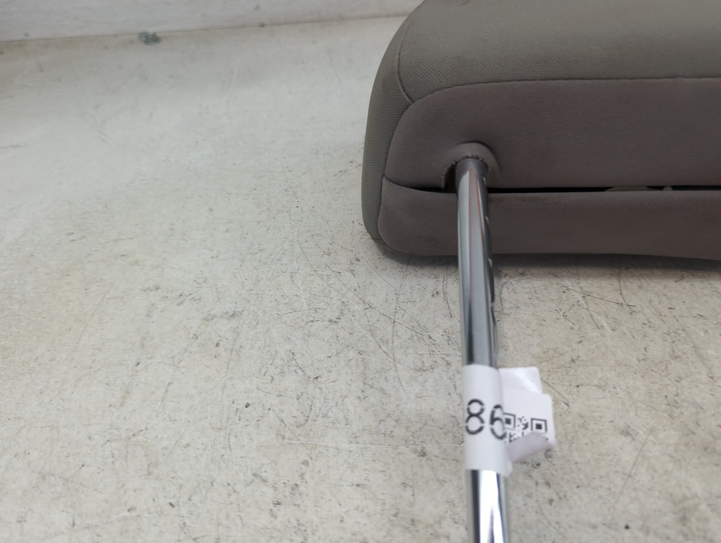 2017-2018 Hyundai Elantra Headrest Head Rest Front Driver Passenger Seat Fits Fits 2017 2018 OEM Used Auto Parts - Oemusedau