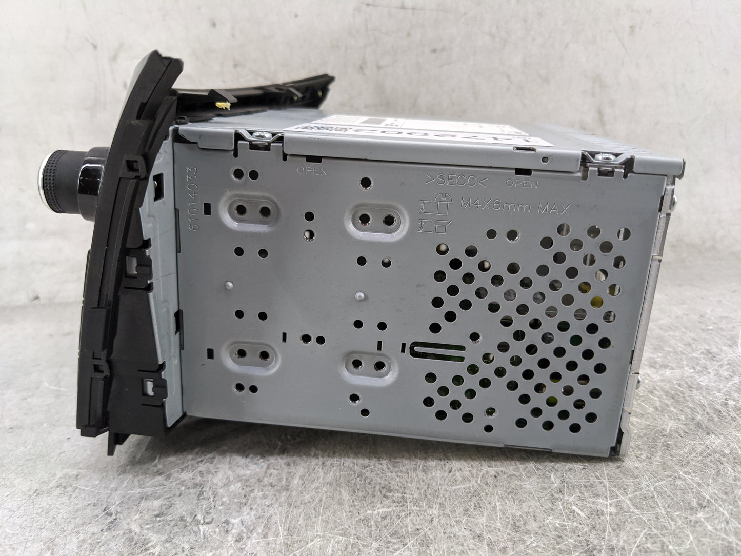 2016-2017 Hyundai Elantra Radio AM FM Cd Player Receiver Replacement P/N:96170-A5260GU AC1B2A5AN Fits Fits 2016 2017 OEM Use