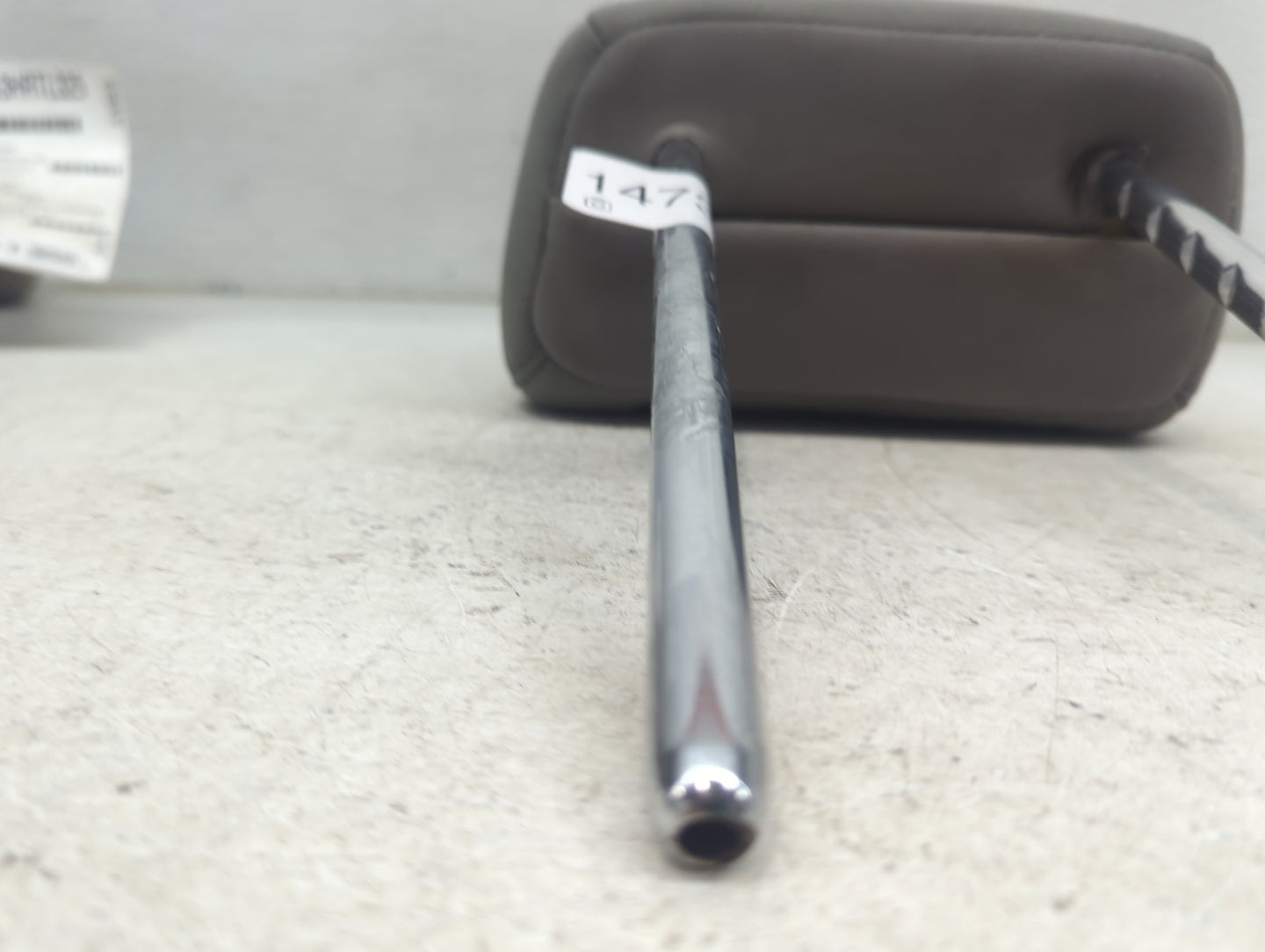 2017 Hyundai Elantra Headrest Head Rest Front Driver Seat Gray - Oemusedautoparts1.com
