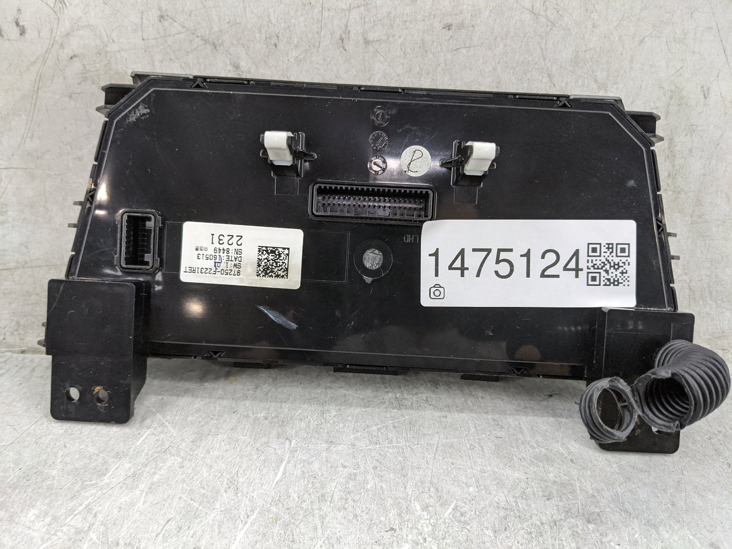 2017-2018 Hyundai Elantra Climate Control Module Temperature AC/Heater Replacement P/N:97250-F2231RET Fits Fits 2017 2018 OE