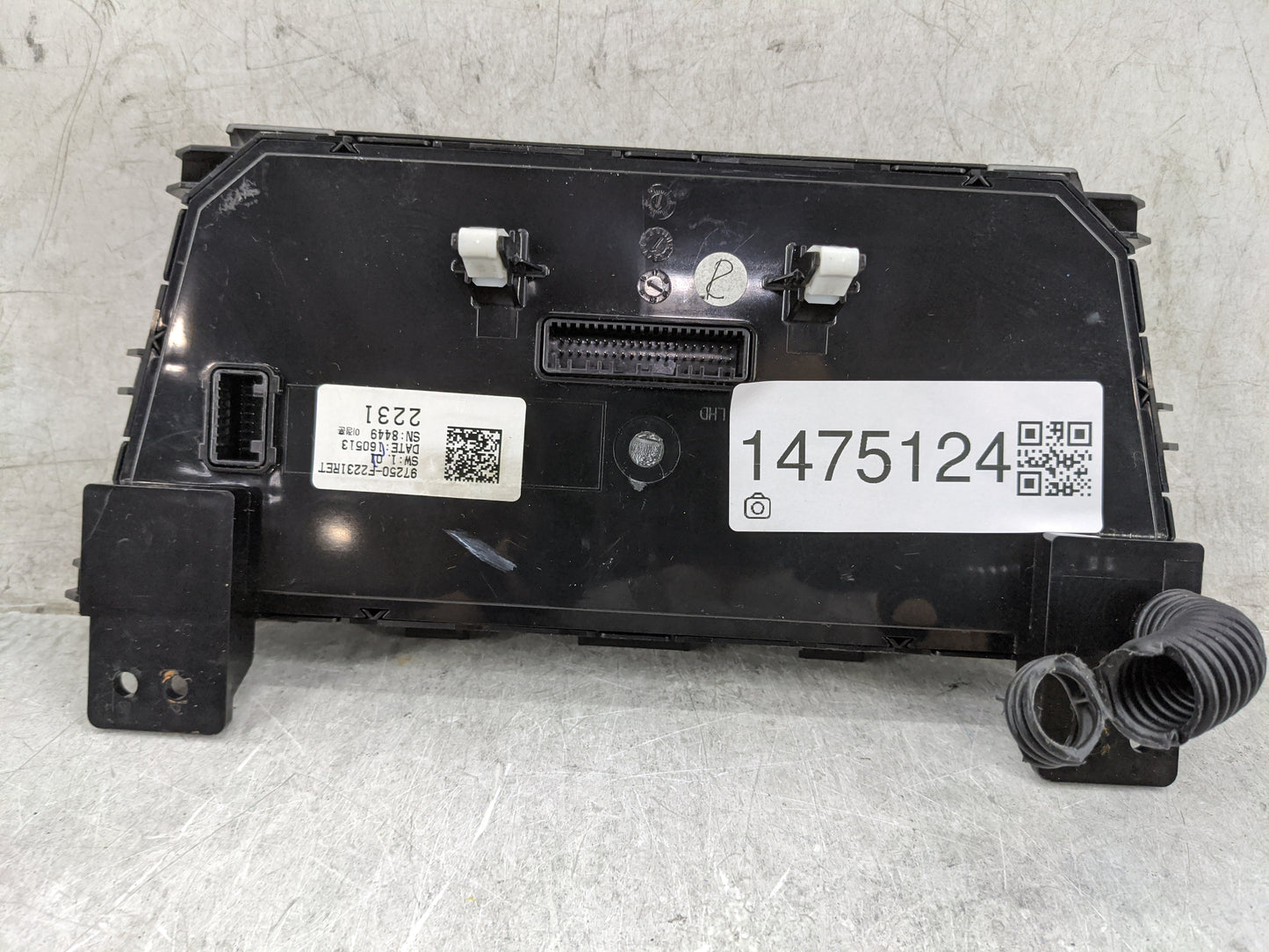 2017-2018 Hyundai Elantra Climate Control Module Temperature AC/Heater Replacement P/N:97250-F2231RET Fits Fits 2017 2018 OE