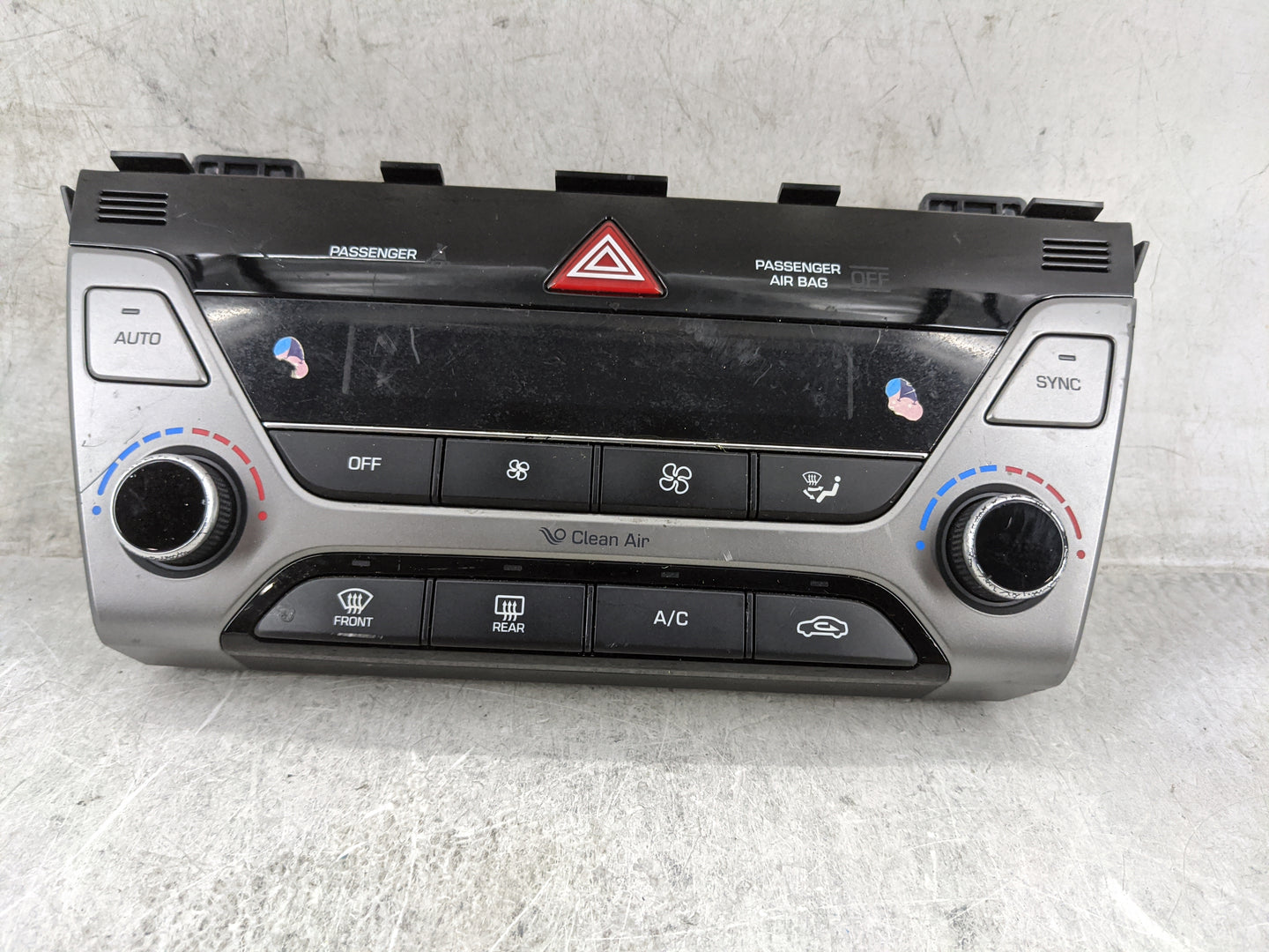 2017-2018 Hyundai Elantra Climate Control Module Temperature AC/Heater Replacement P/N:97250-F2230RET 97250-F2XXX Fits OEM U