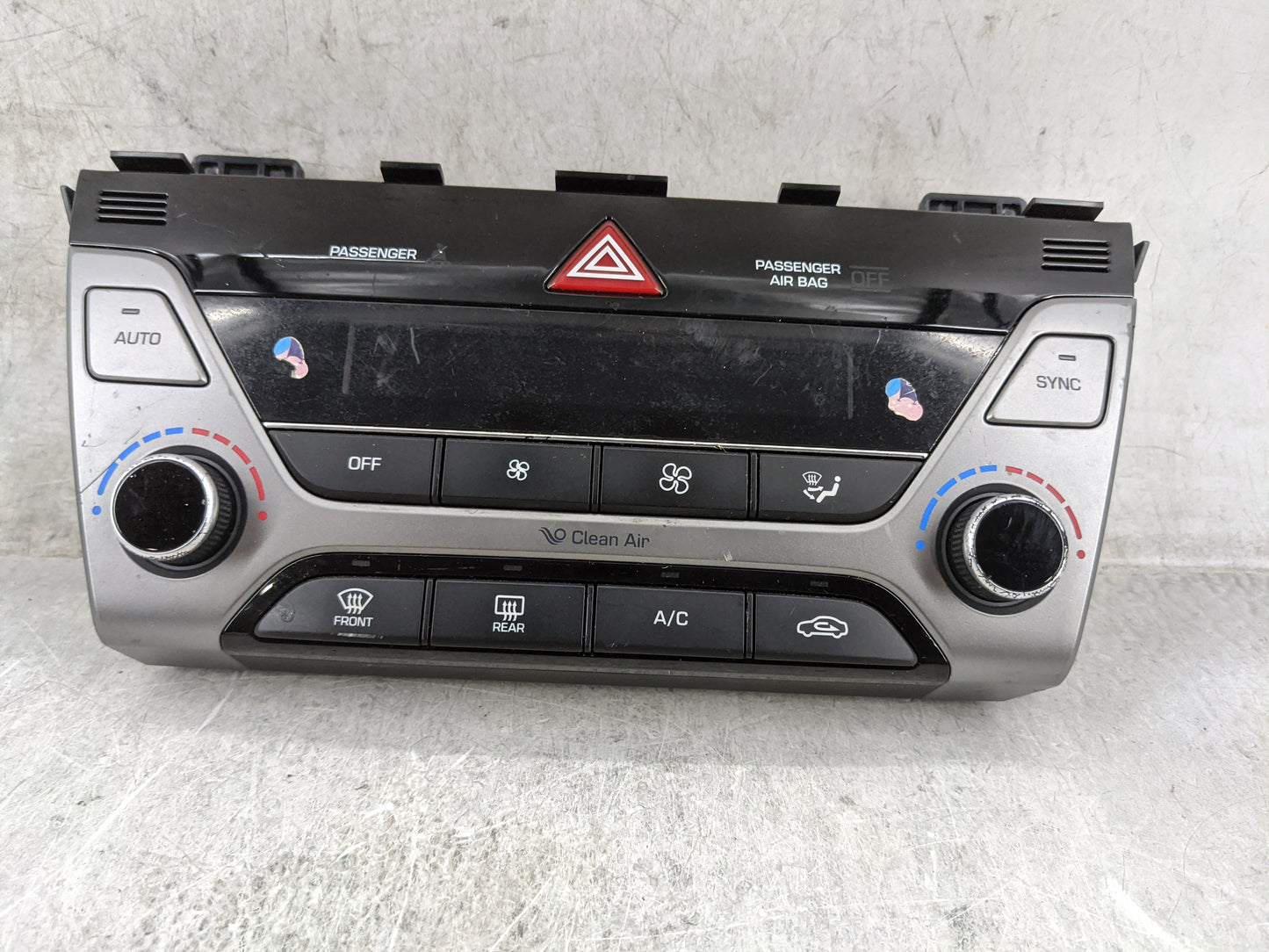 2017-2018 Hyundai Elantra Climate Control Module Temperature AC/Heater Replacement P/N:97250-F2230RET 97250-F2XXX Fits OEM U